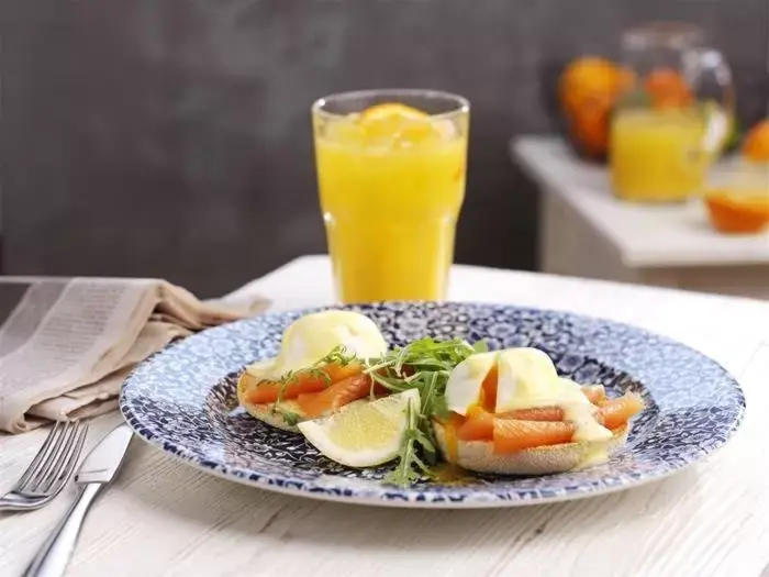 Double Room in The Crown Hotel Wetherspoon Double Room in The Crown Hotel Wetherspoon