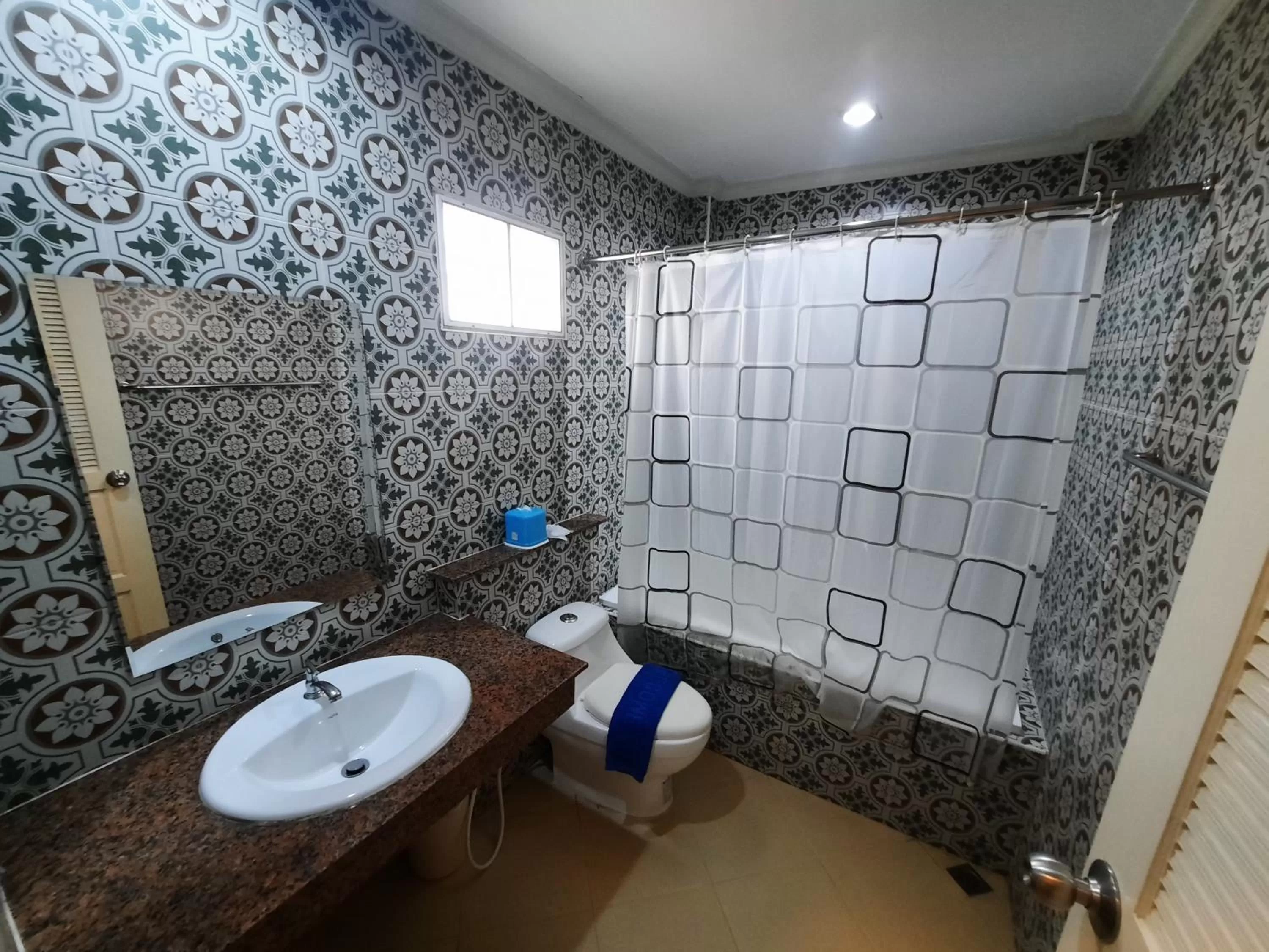 Bathroom in Fancy Carp Resort