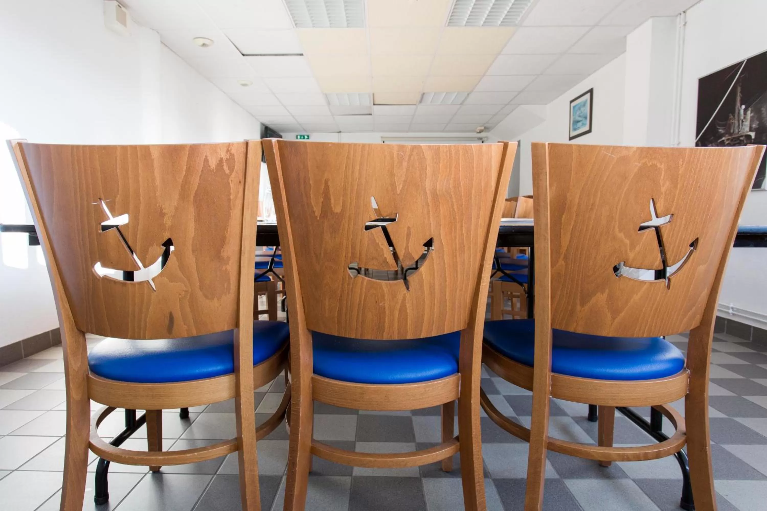 Hôtel Les Gens De Mer Lorient by Popinns