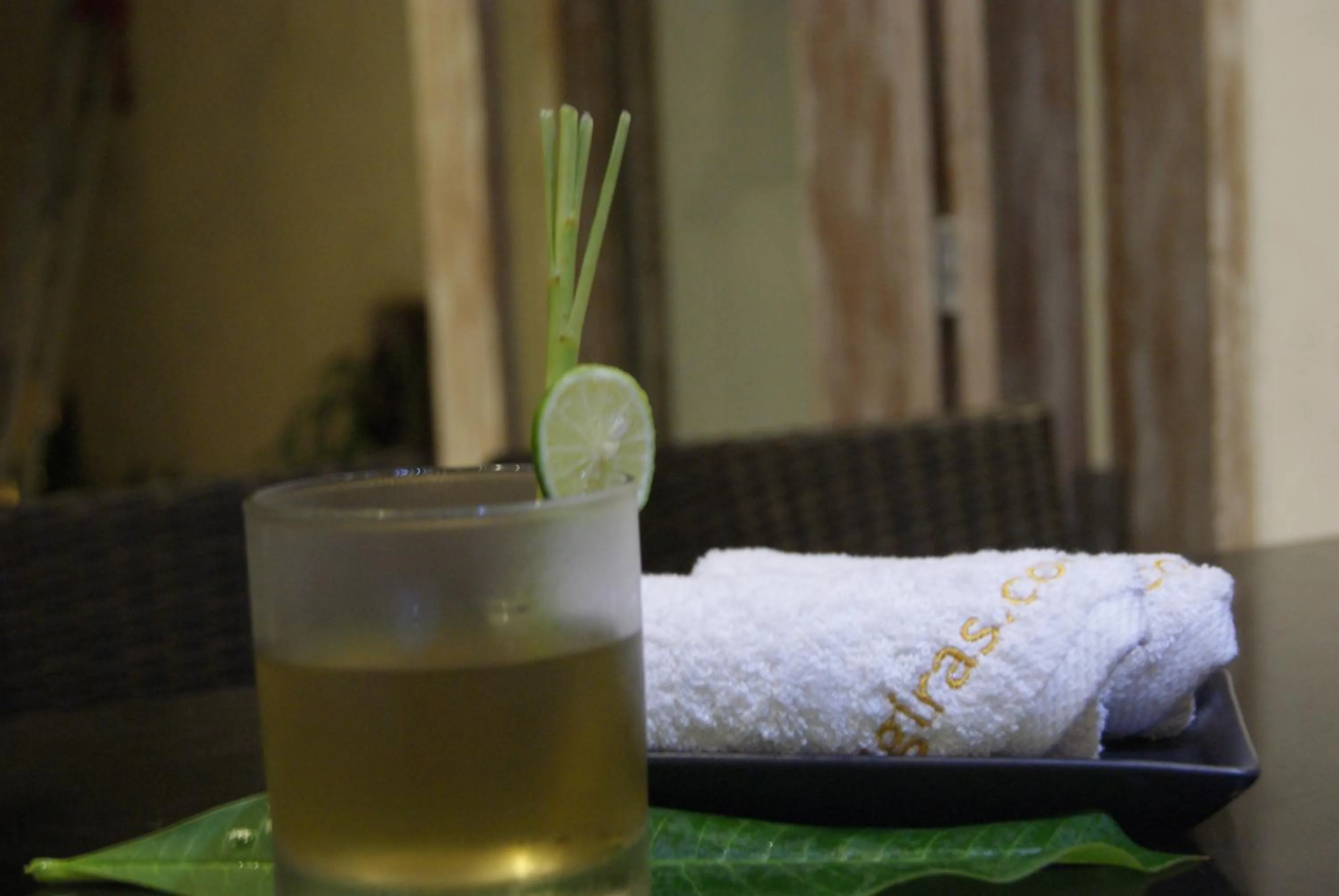 Restaurant/places to eat in Sugiras Living