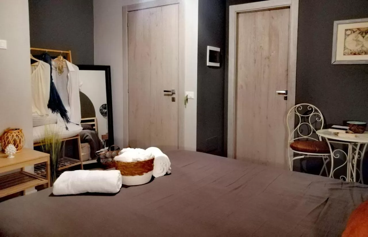 Photo of the whole room, Bed in B&B DOMUS 65