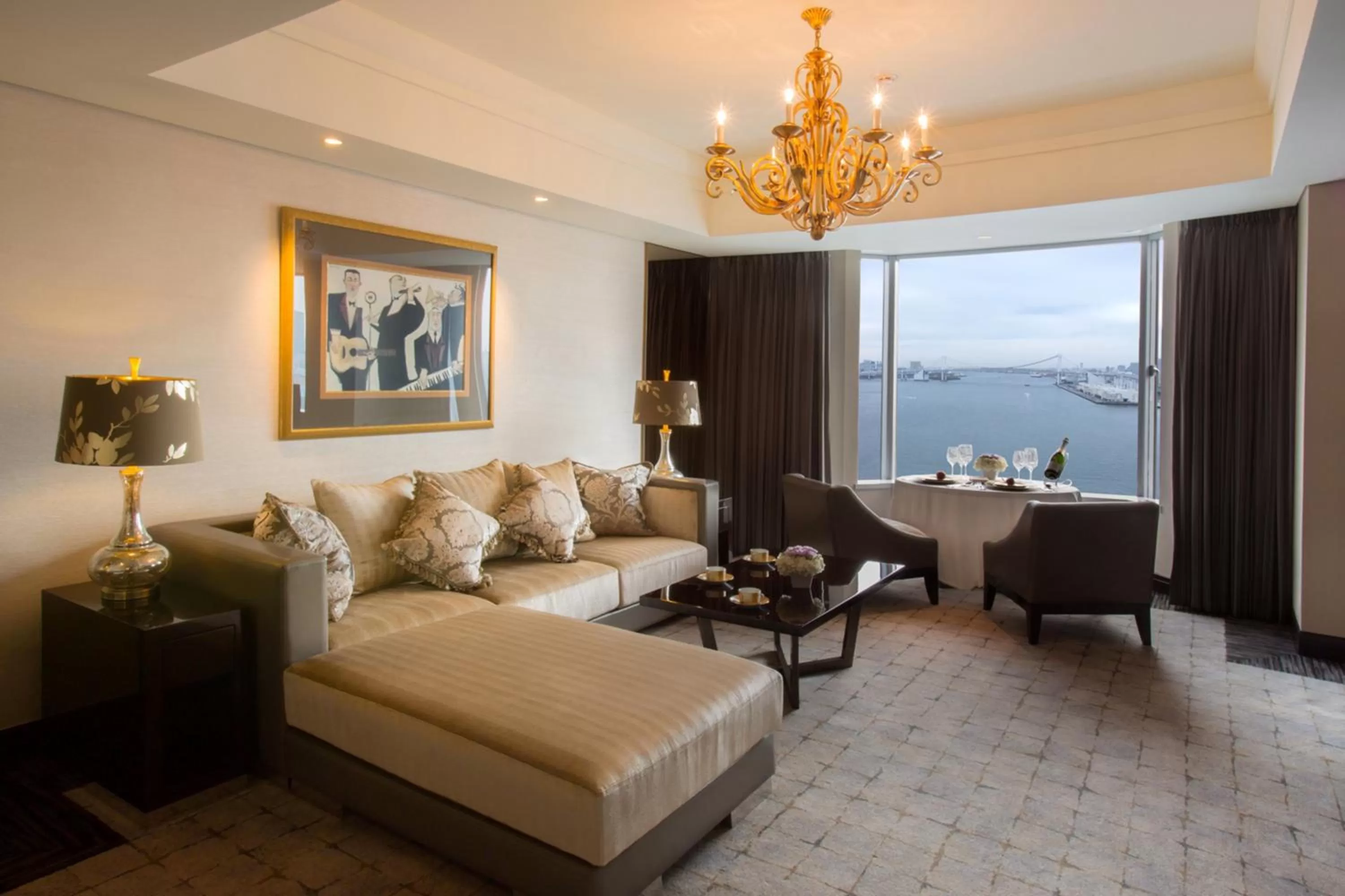 Photo of the whole room, Bed in InterContinental Tokyo Bay by IHG