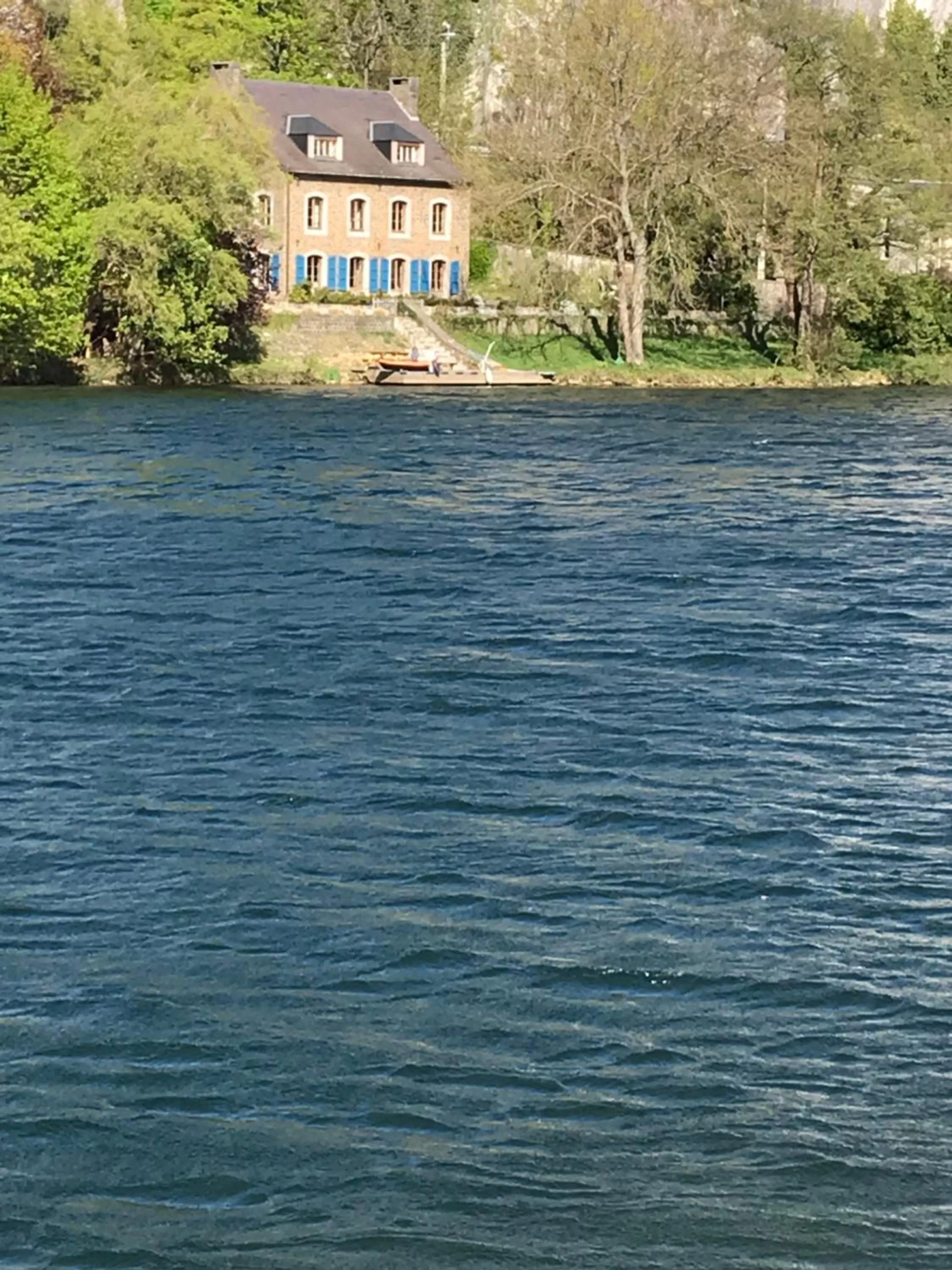 River view in B&B La Ruelle