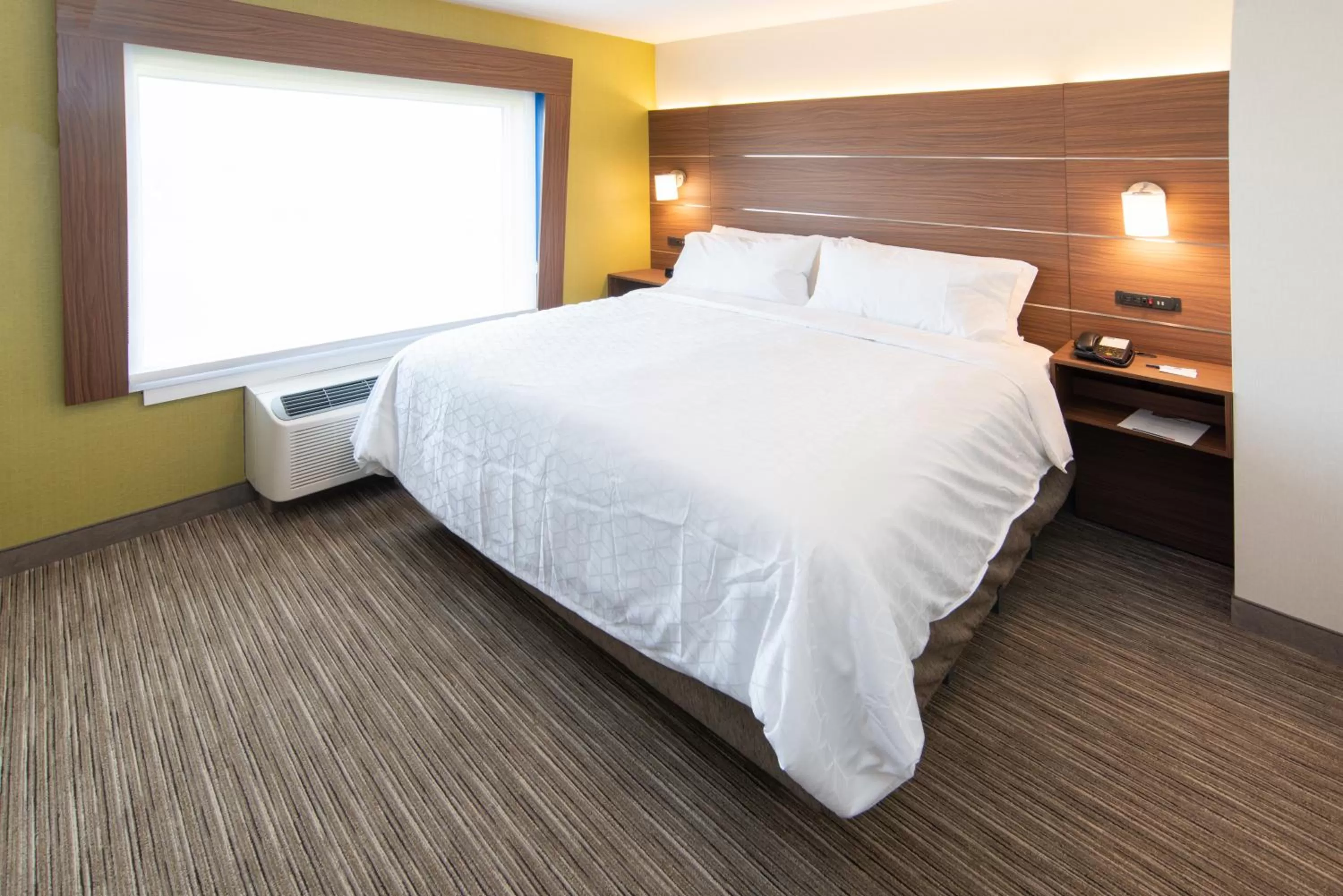 Holiday Inn Express & Suites - North Battleford by IHG