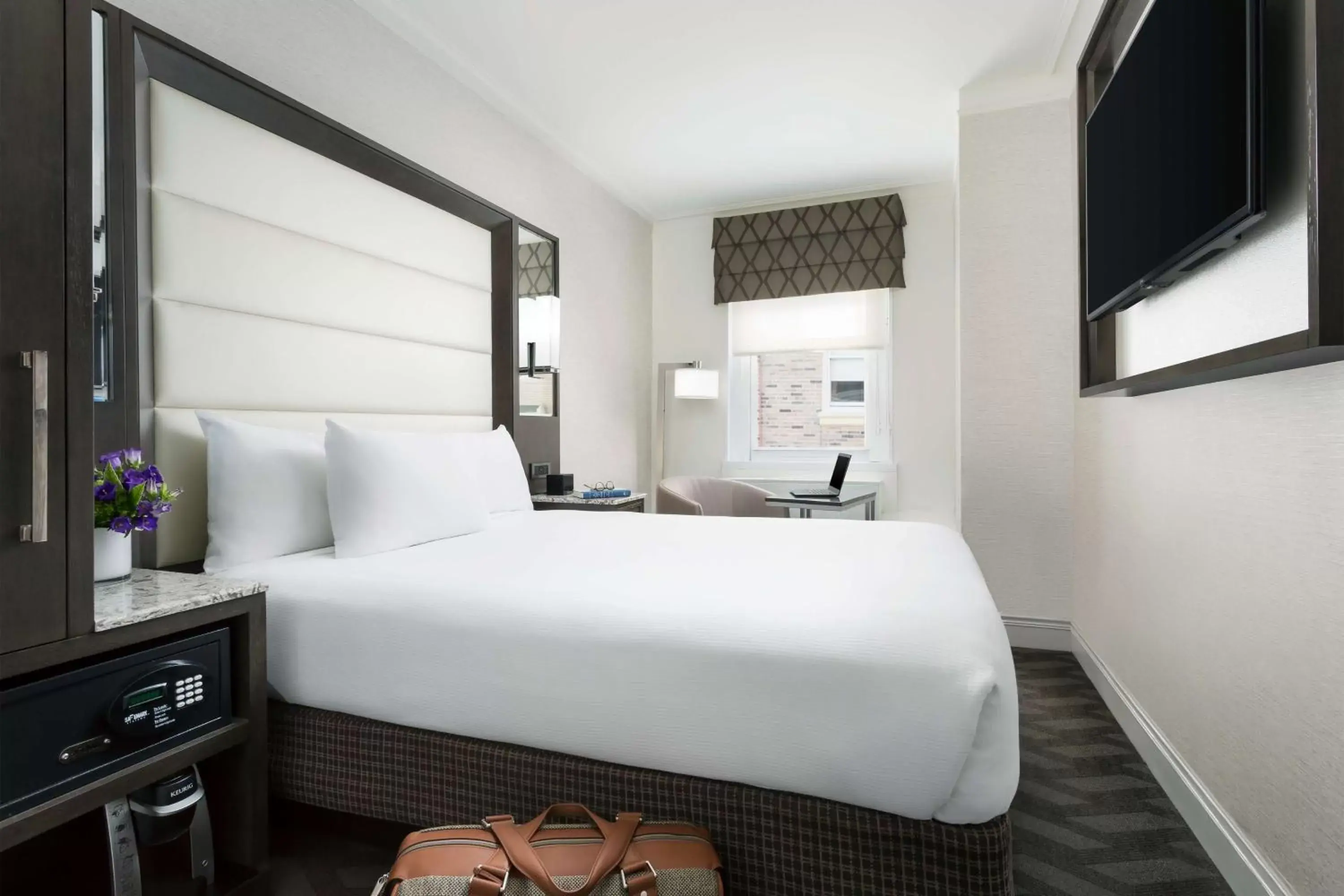 Wicked King Room in Hilton Boston Park Plaza Wicked King Room in Hilton Boston Park Plaza