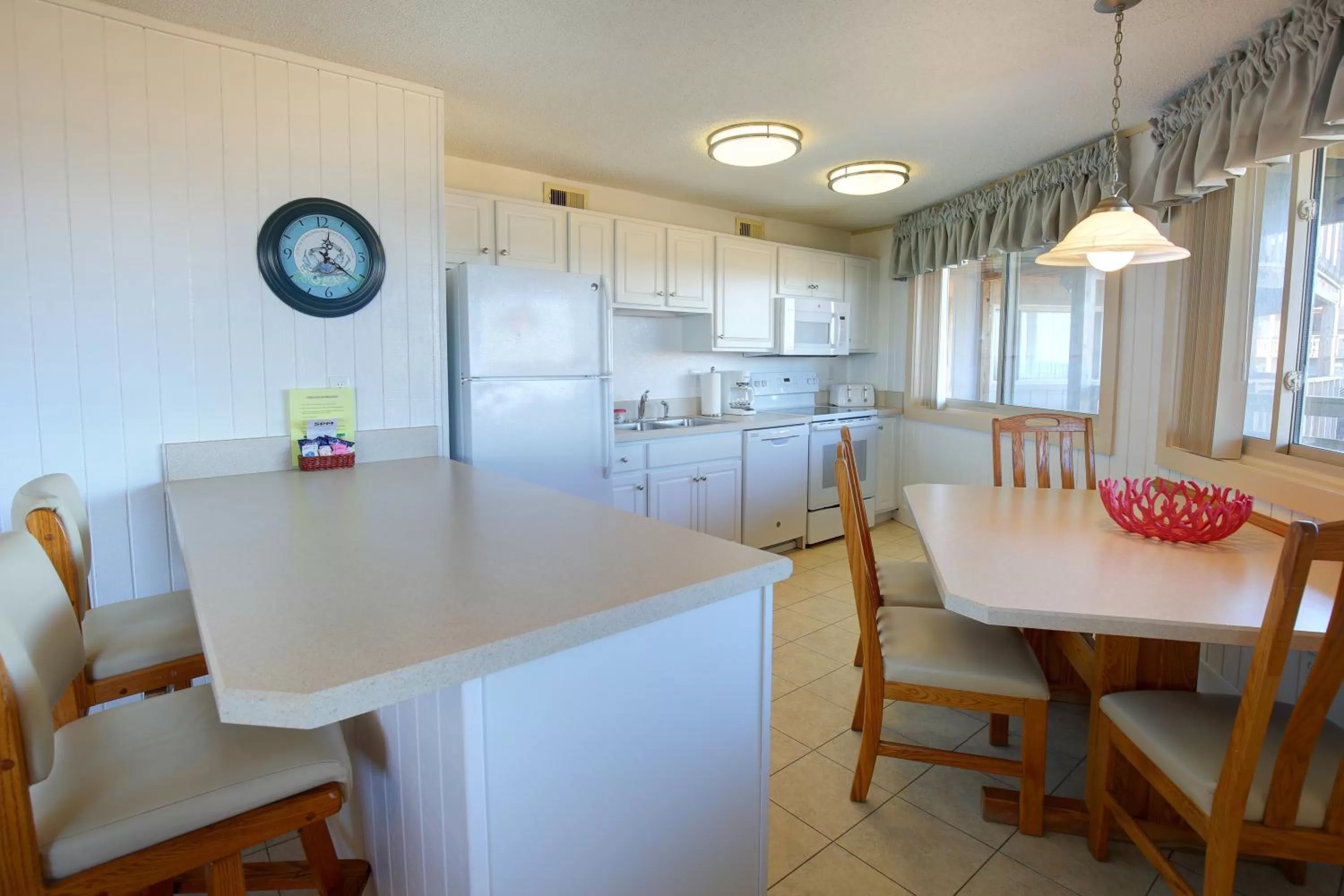 Kitchen or kitchenette in Outer Banks Beach Club