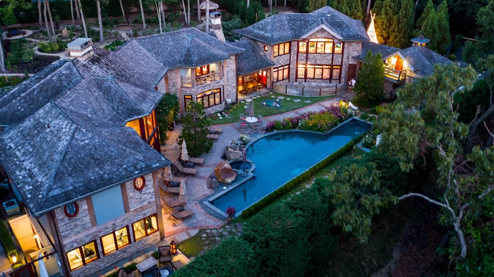 East Hampton Art House Bed and Breakfast