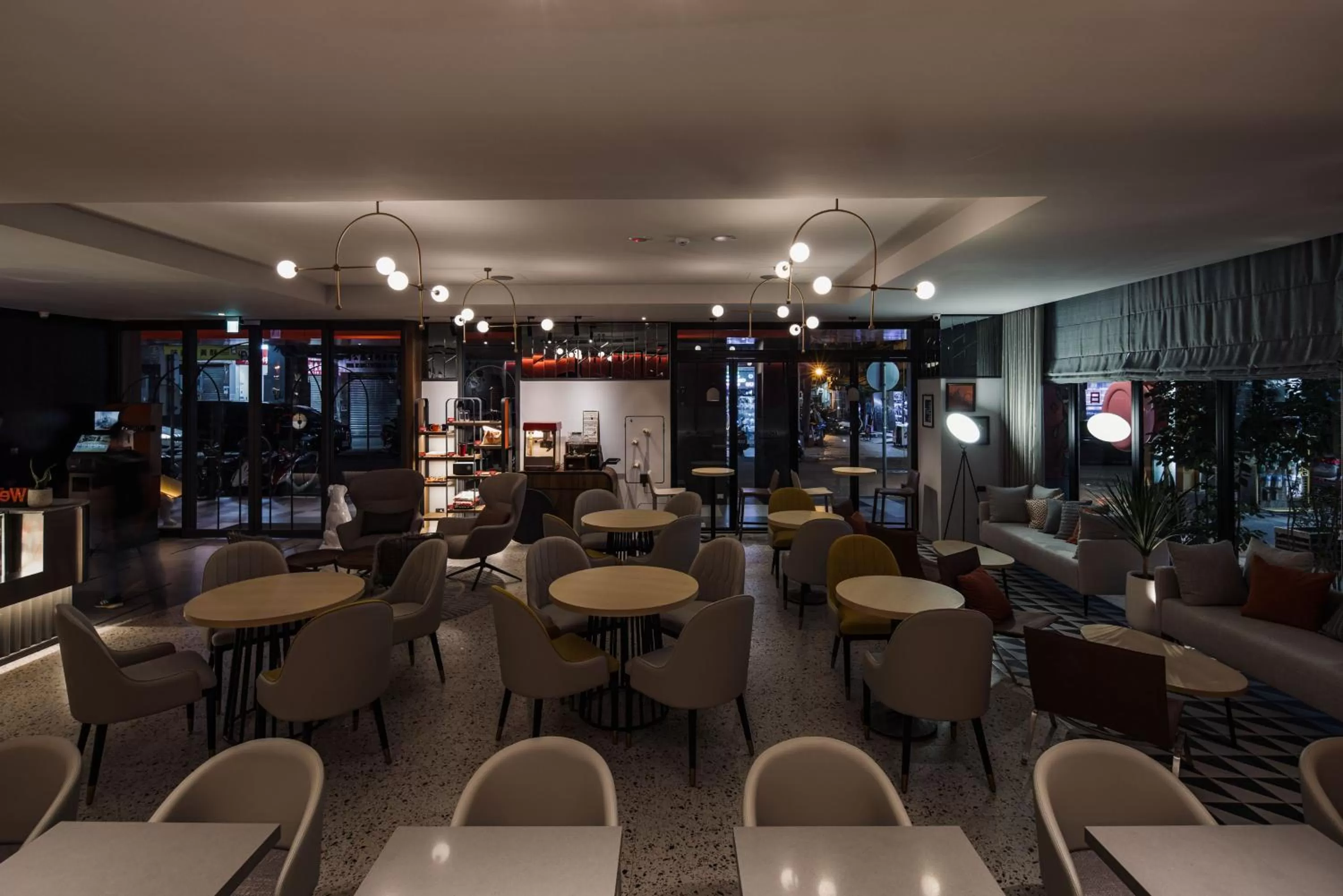 Lounge or bar in OLAH Poshtel - Taichung Station
