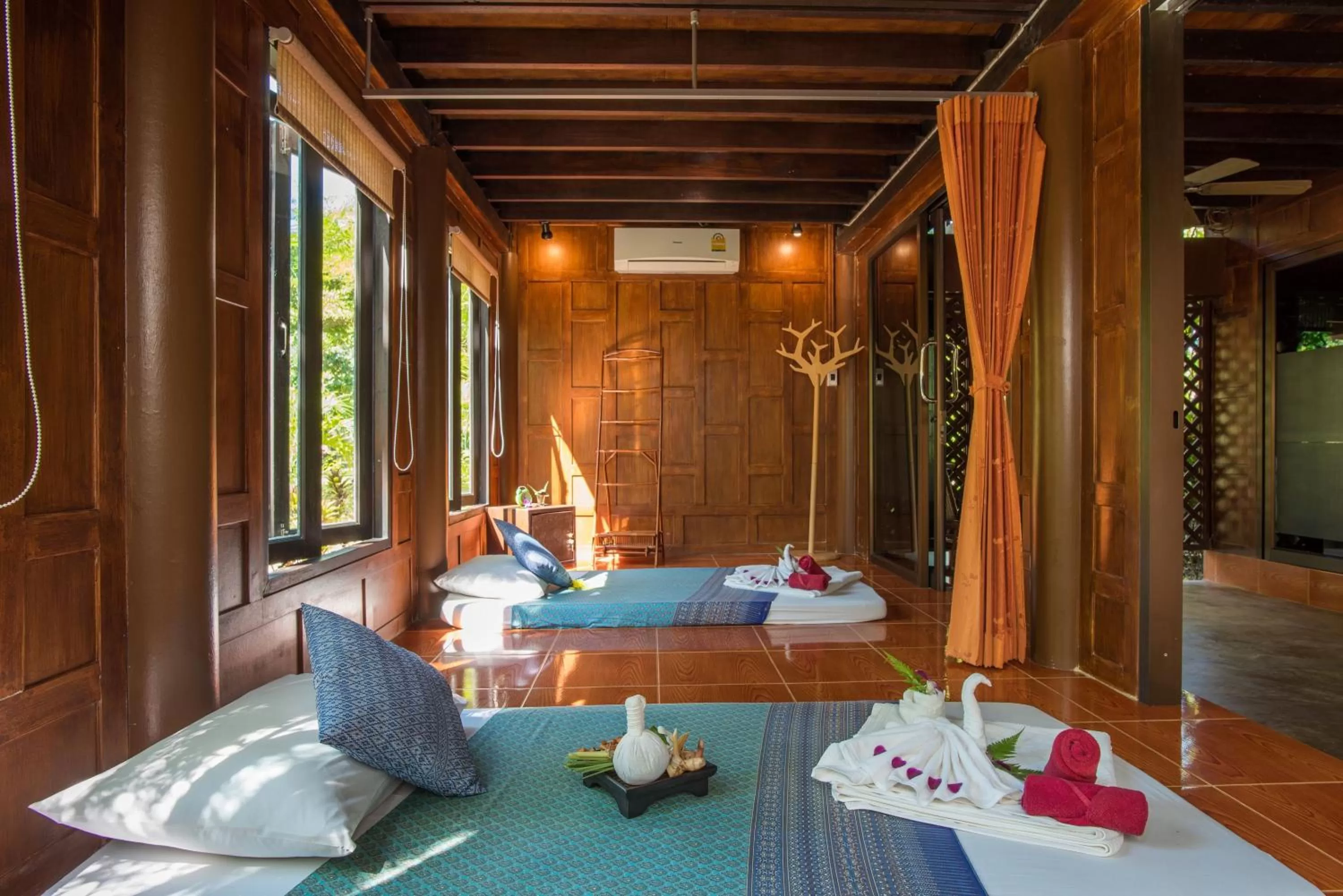 Massage in ThaiLife Wellness & Meditation Resort- SHA Plus