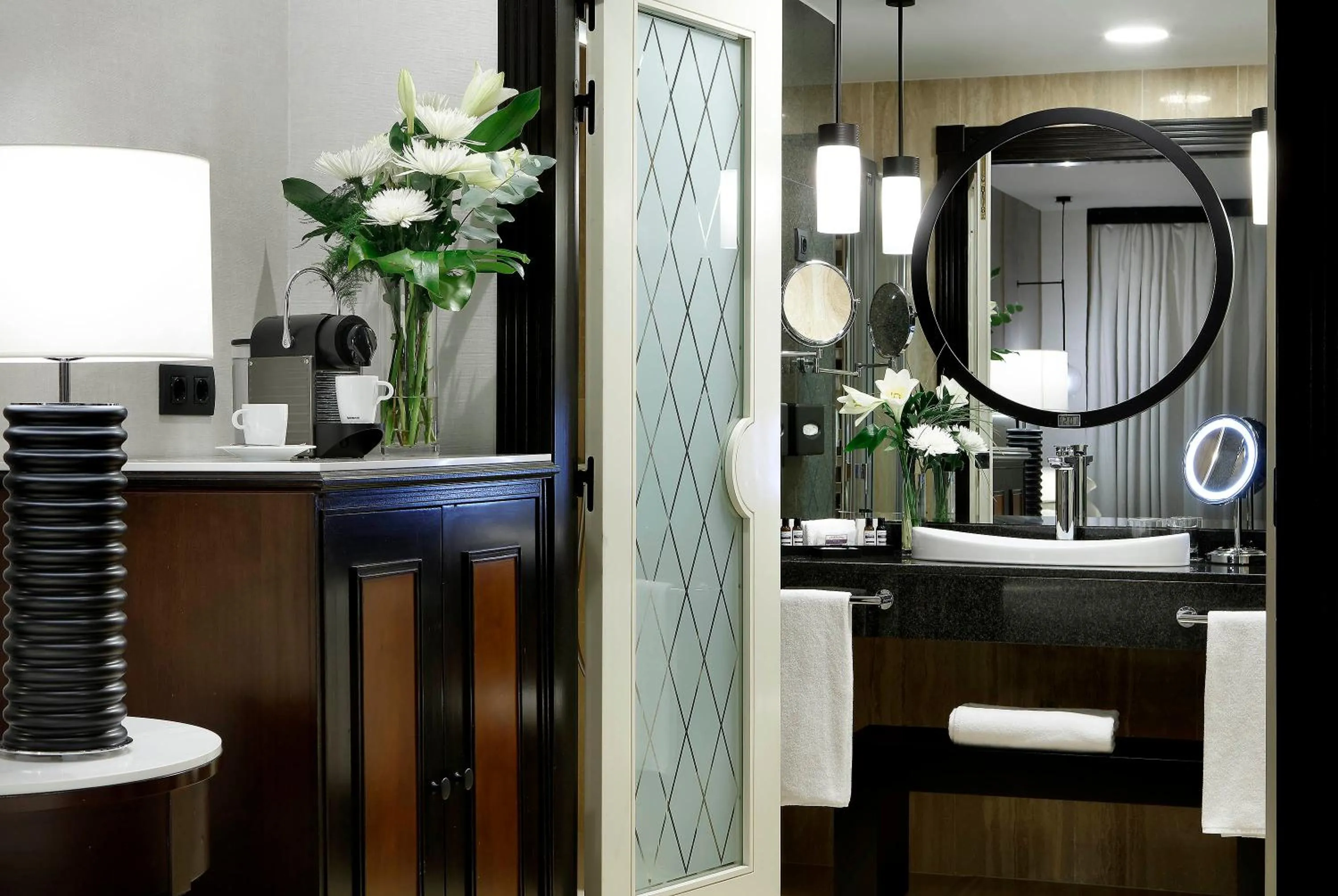 Bathroom in Hyatt Regency Hesperia Madrid