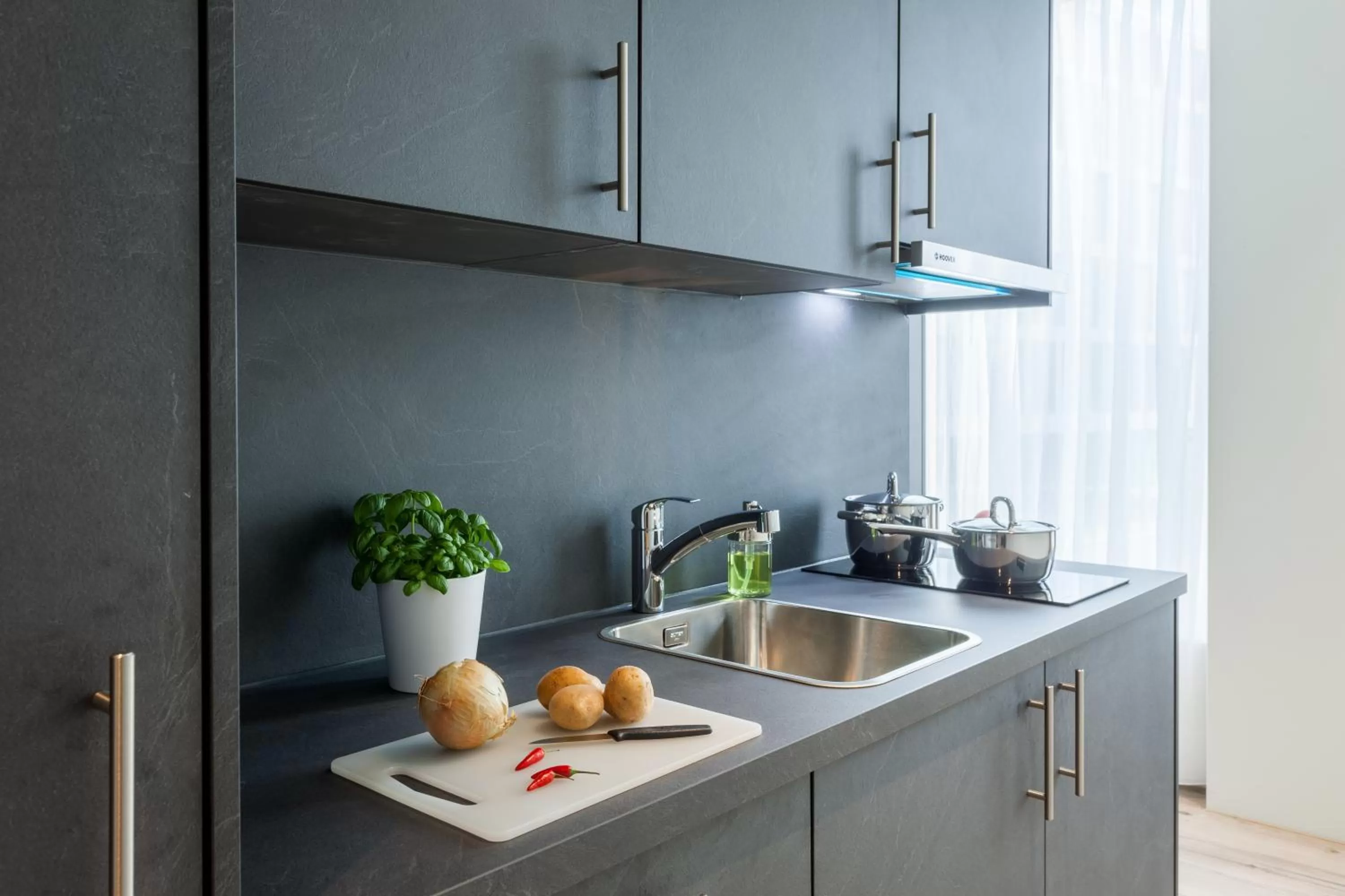 Kitchen or kitchenette in Centurion Swiss Quality Towerhotel Windisch