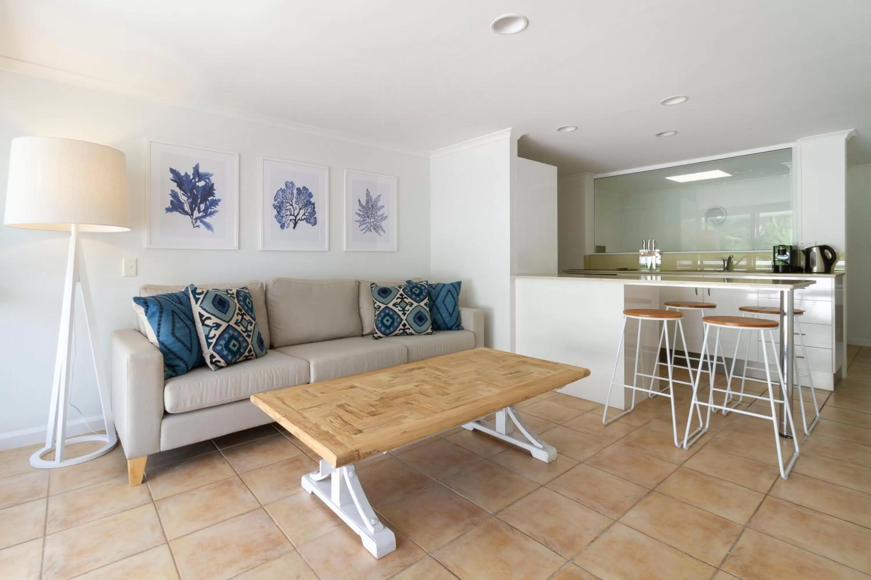 The White House Port Douglas