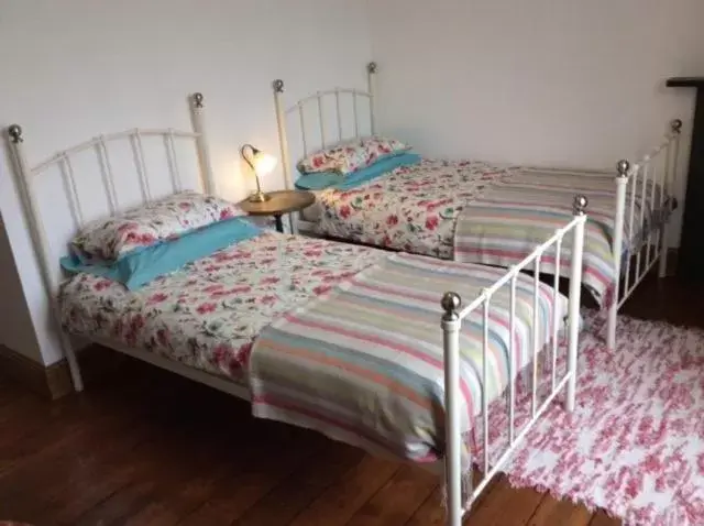 Double or Twin Room with Garden View in Treganoon House, Lanlivery Double or Twin Room with Garden View in Treganoon House, Lanlivery