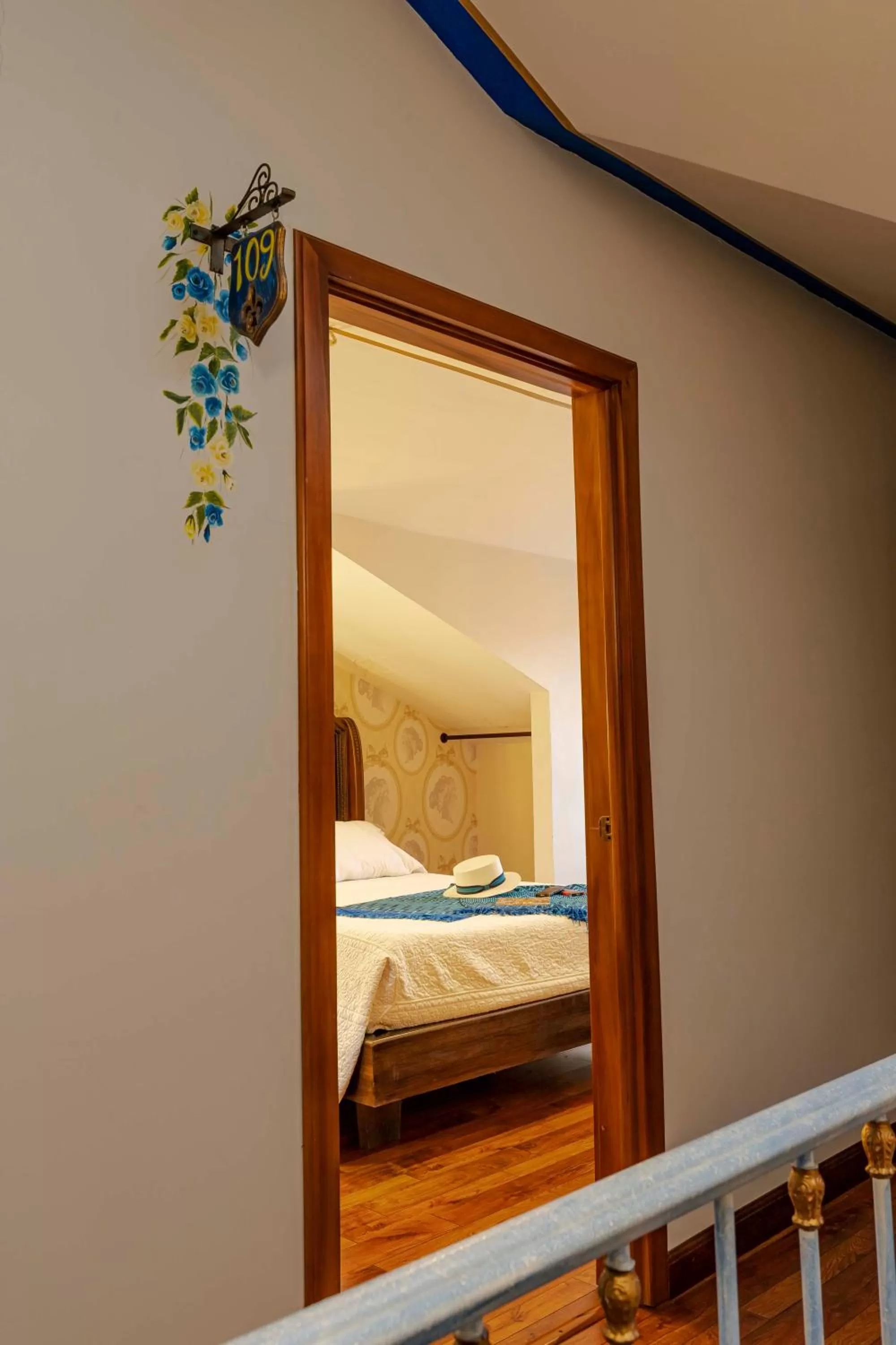 Bedroom, Bed in Hotel Azul de la Plaza by Chat Noir