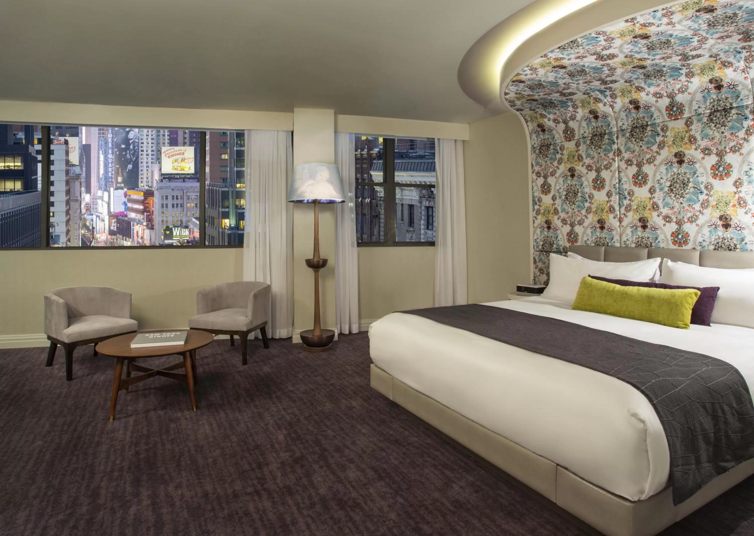 Photo of the whole room, Bed in Dream Midtown, by Hyatt