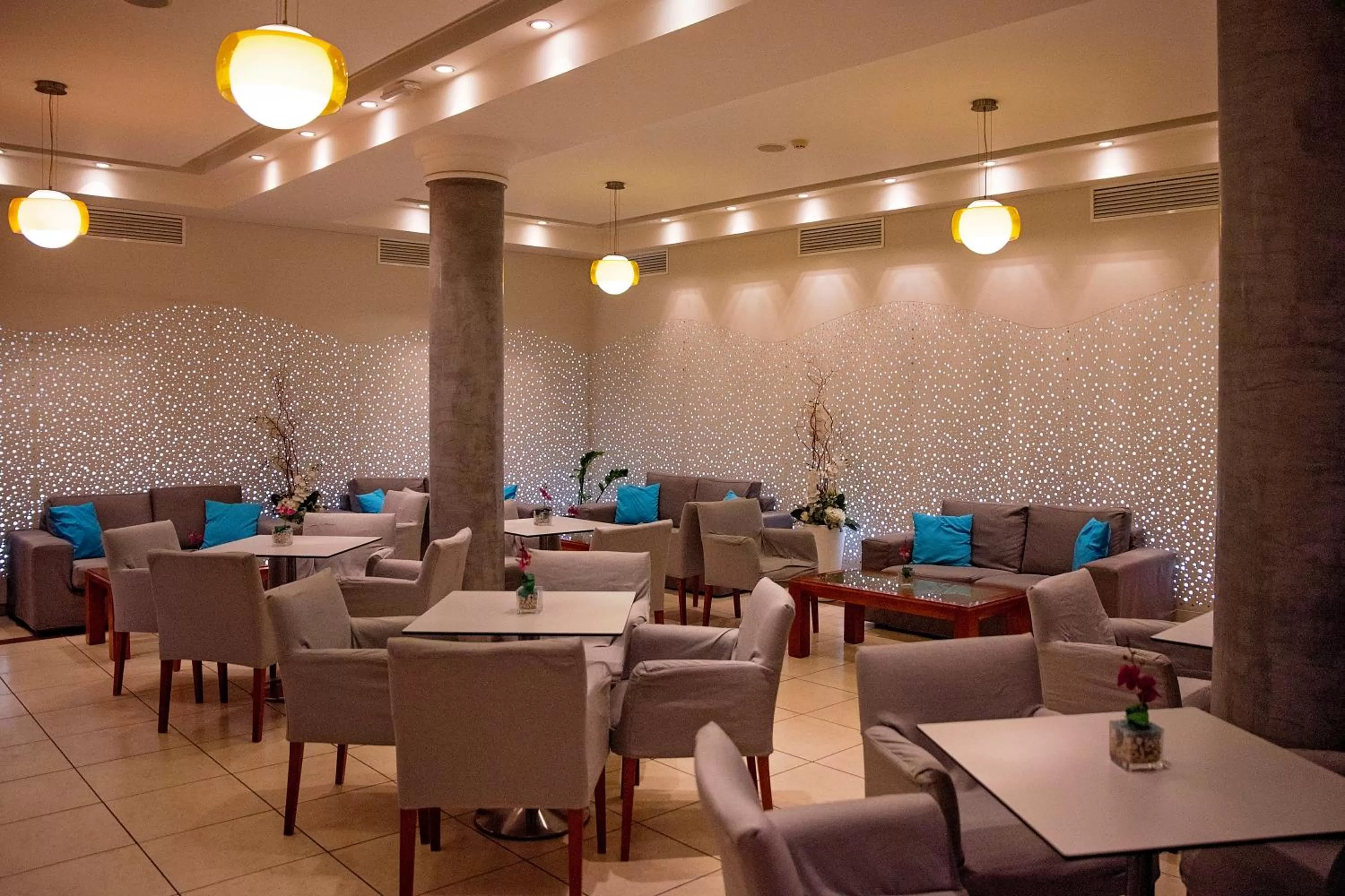 Lounge or bar in Pyramos Hotel