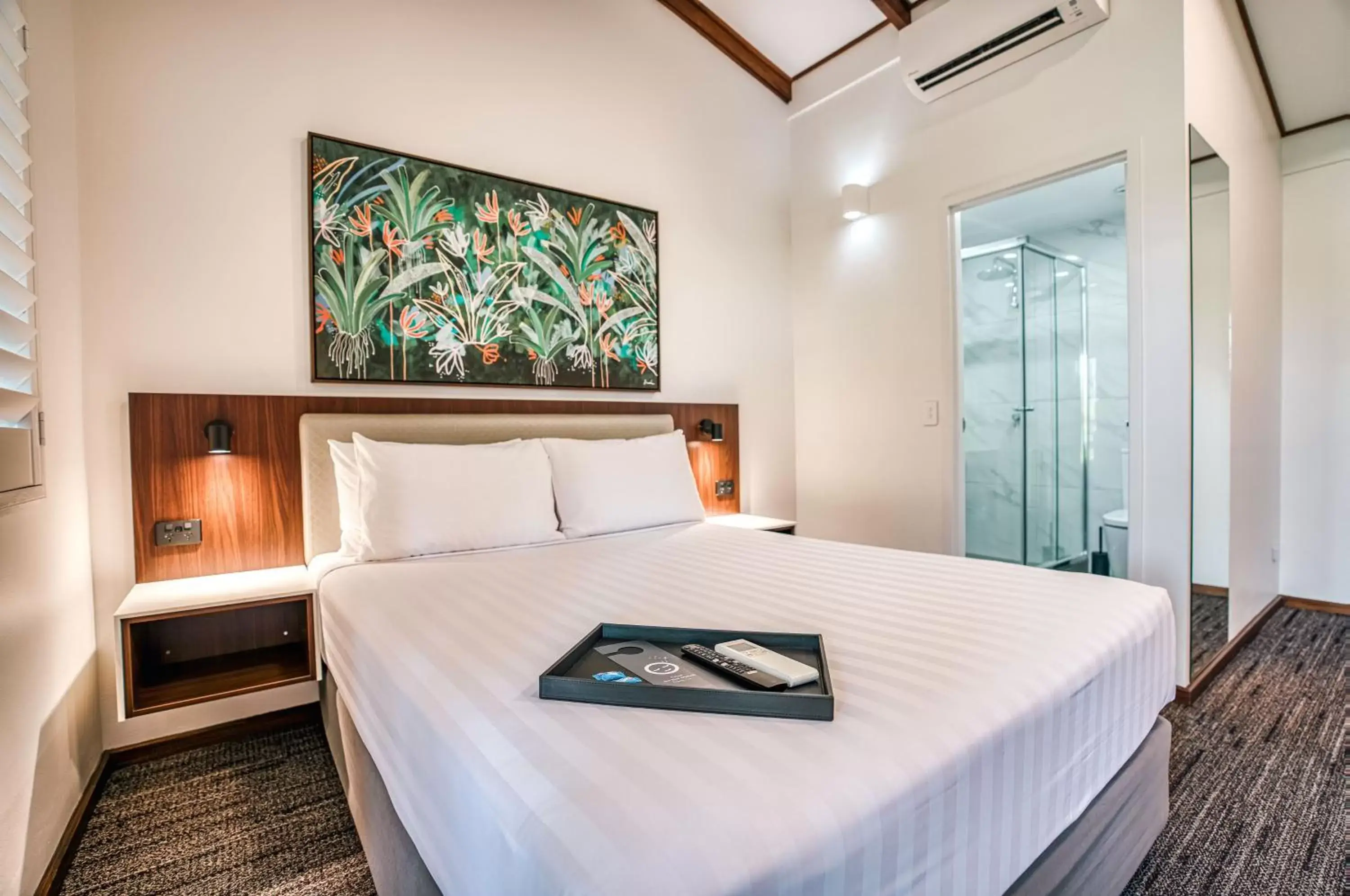 Standard Hotel Room in Palms City Resort Standard Hotel Room in Palms City Resort