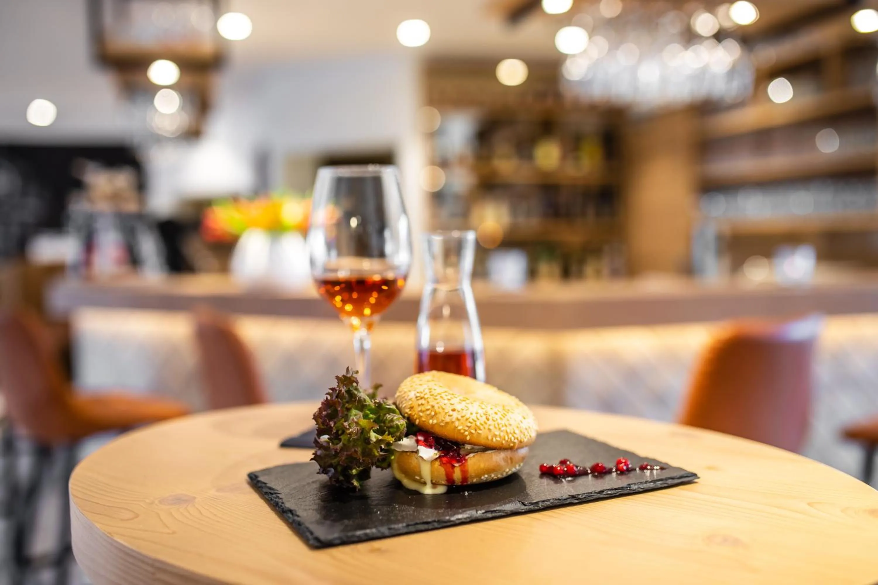 Restaurant/places to eat in HELDs Vitalhotel