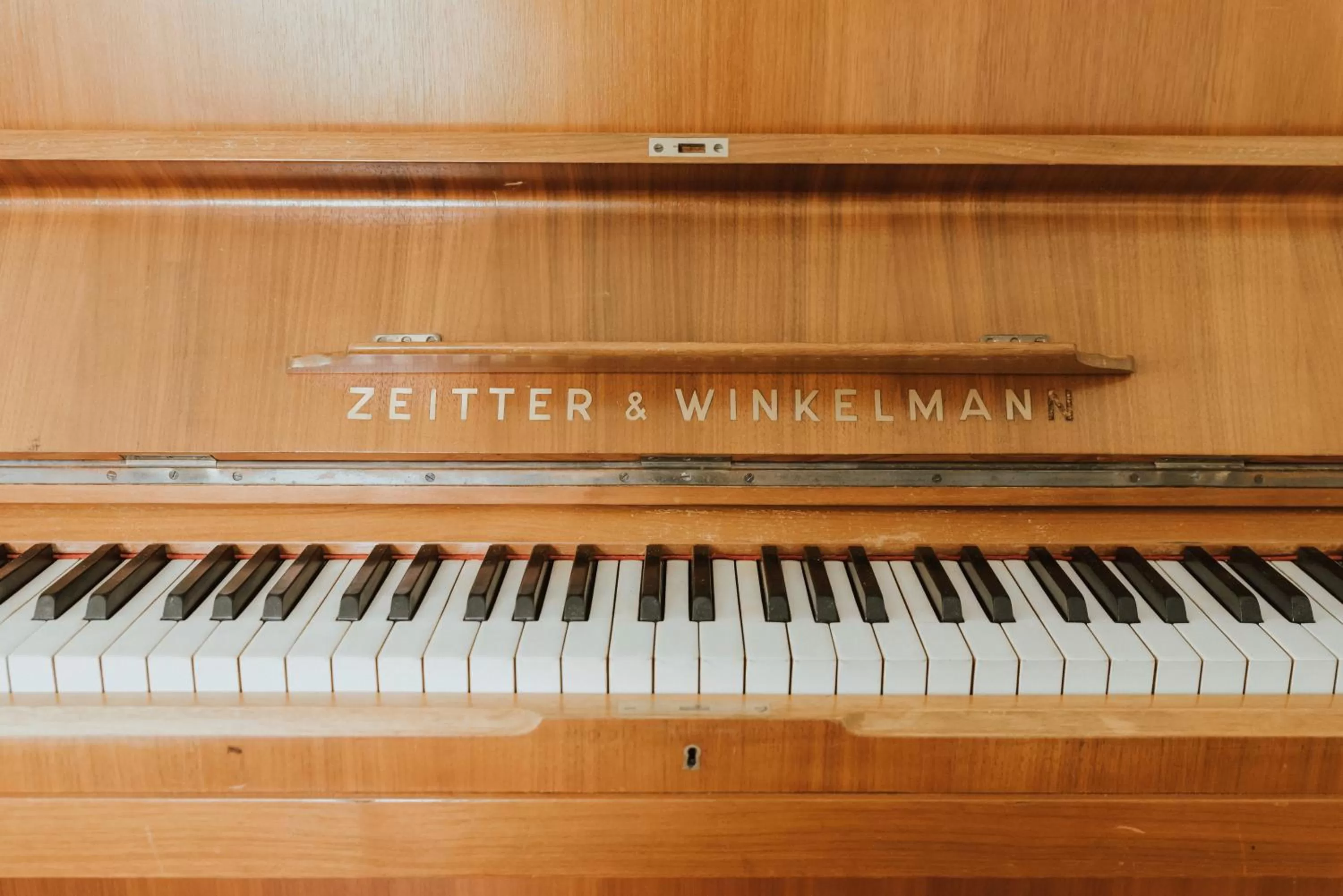 The Kitch'inn - Boutique Inn and Wine Bar