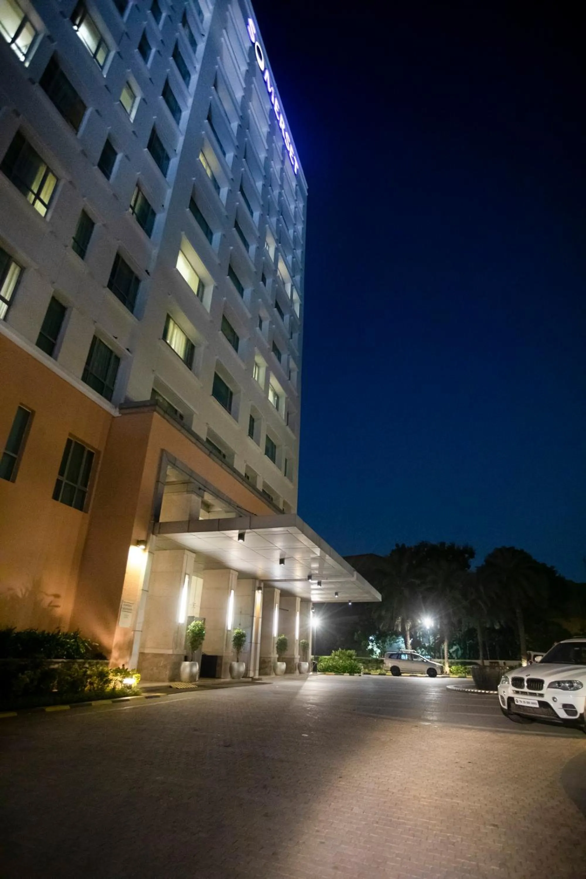 Property building in Somerset Greenways Chennai