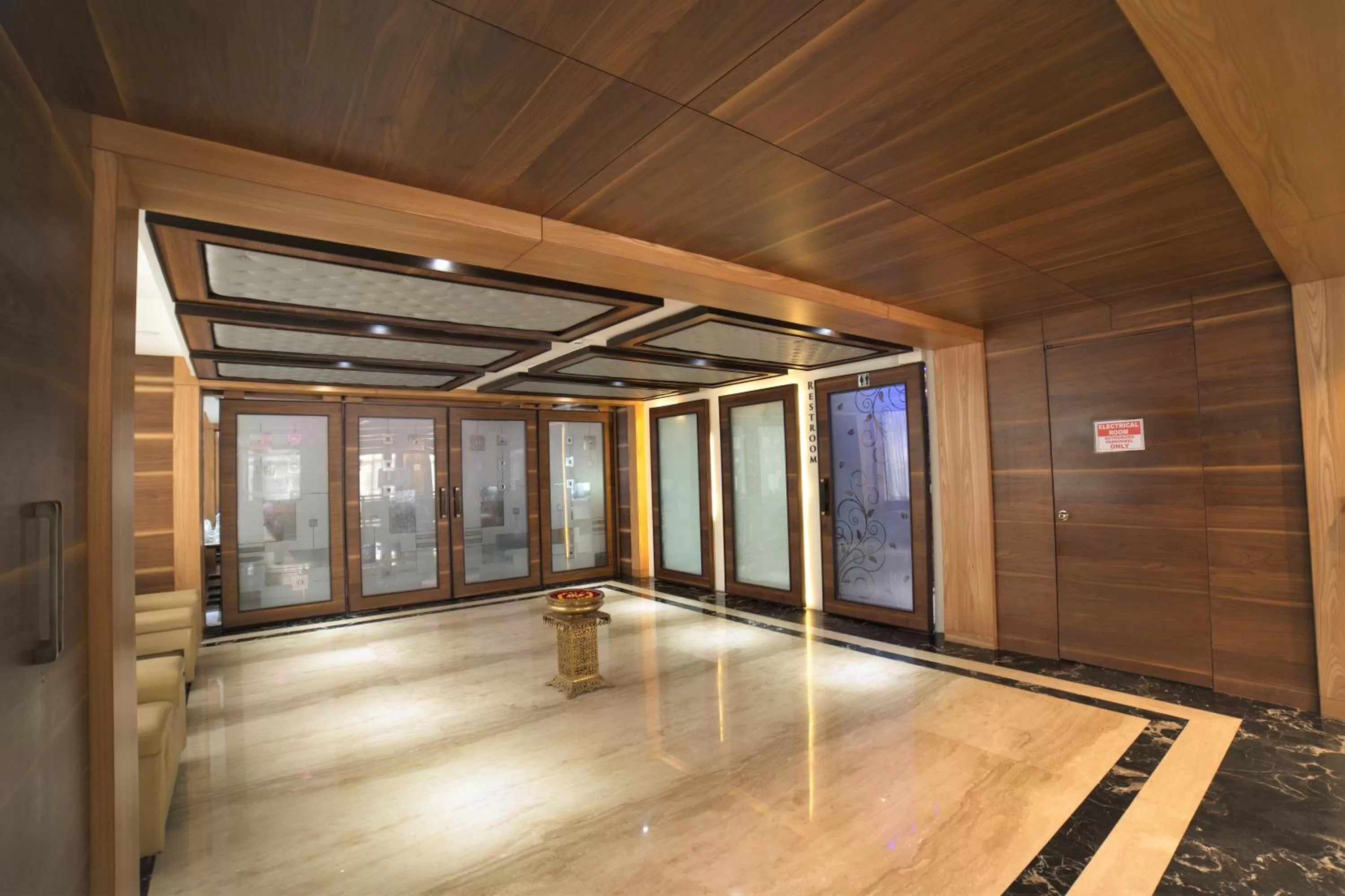 Breakfast in Hotel Hills