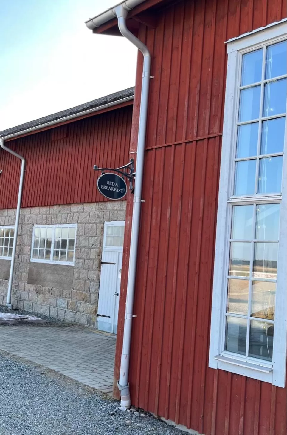 Property Building in Rekasta Bed & Breakfast