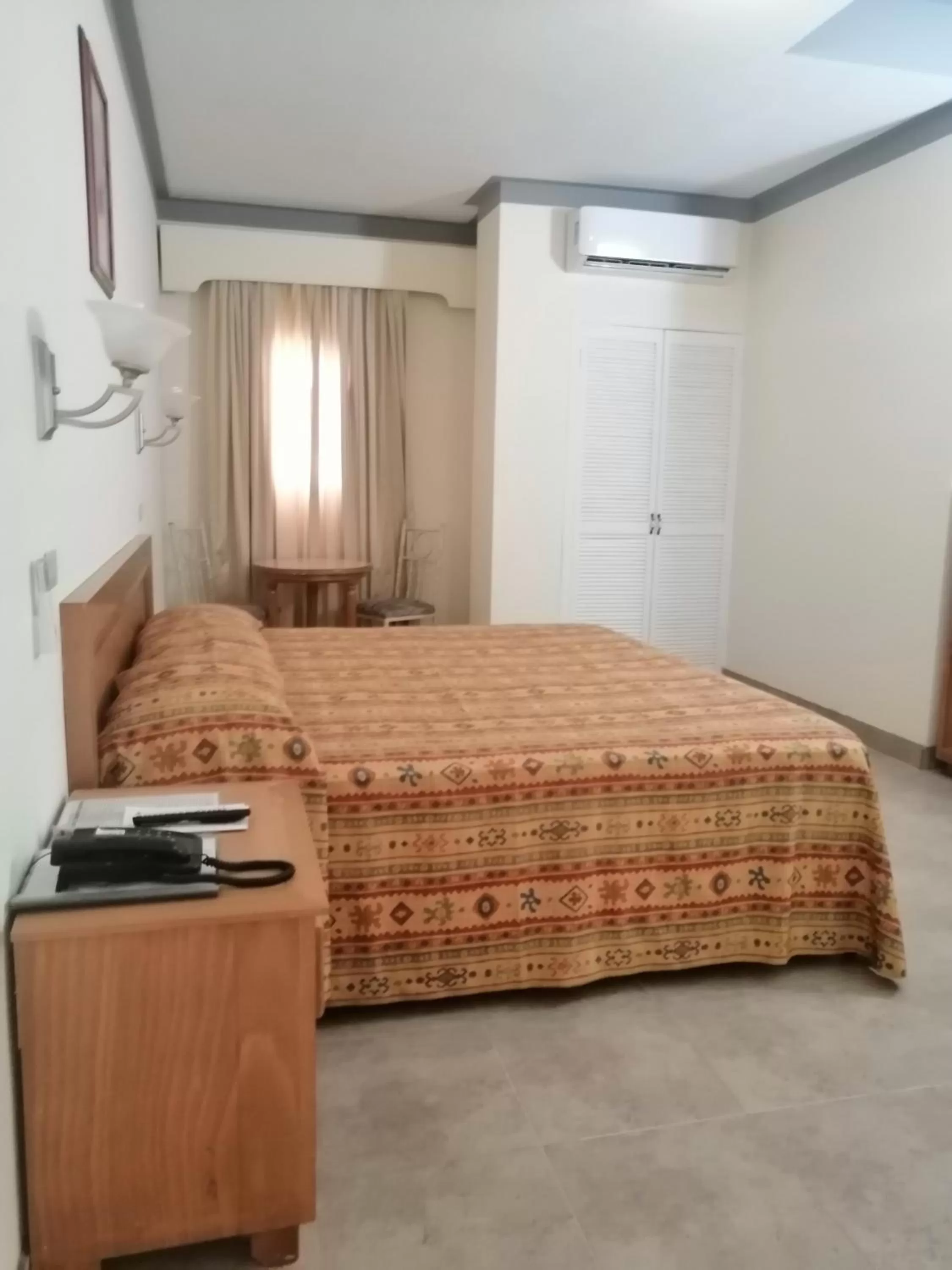 Bed in Hotel Astromundo