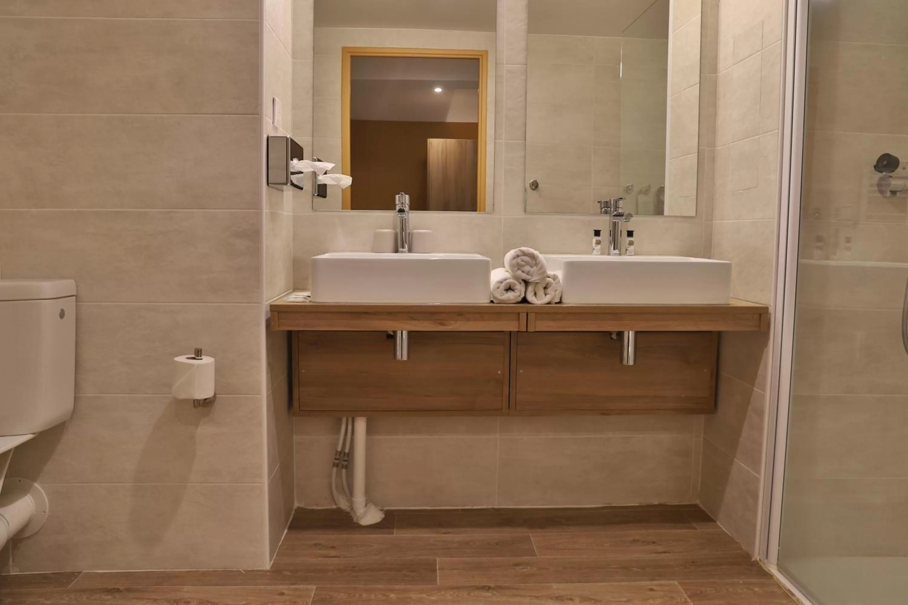 Bathroom in SOWELL HOTELS Mont Blanc et SPA