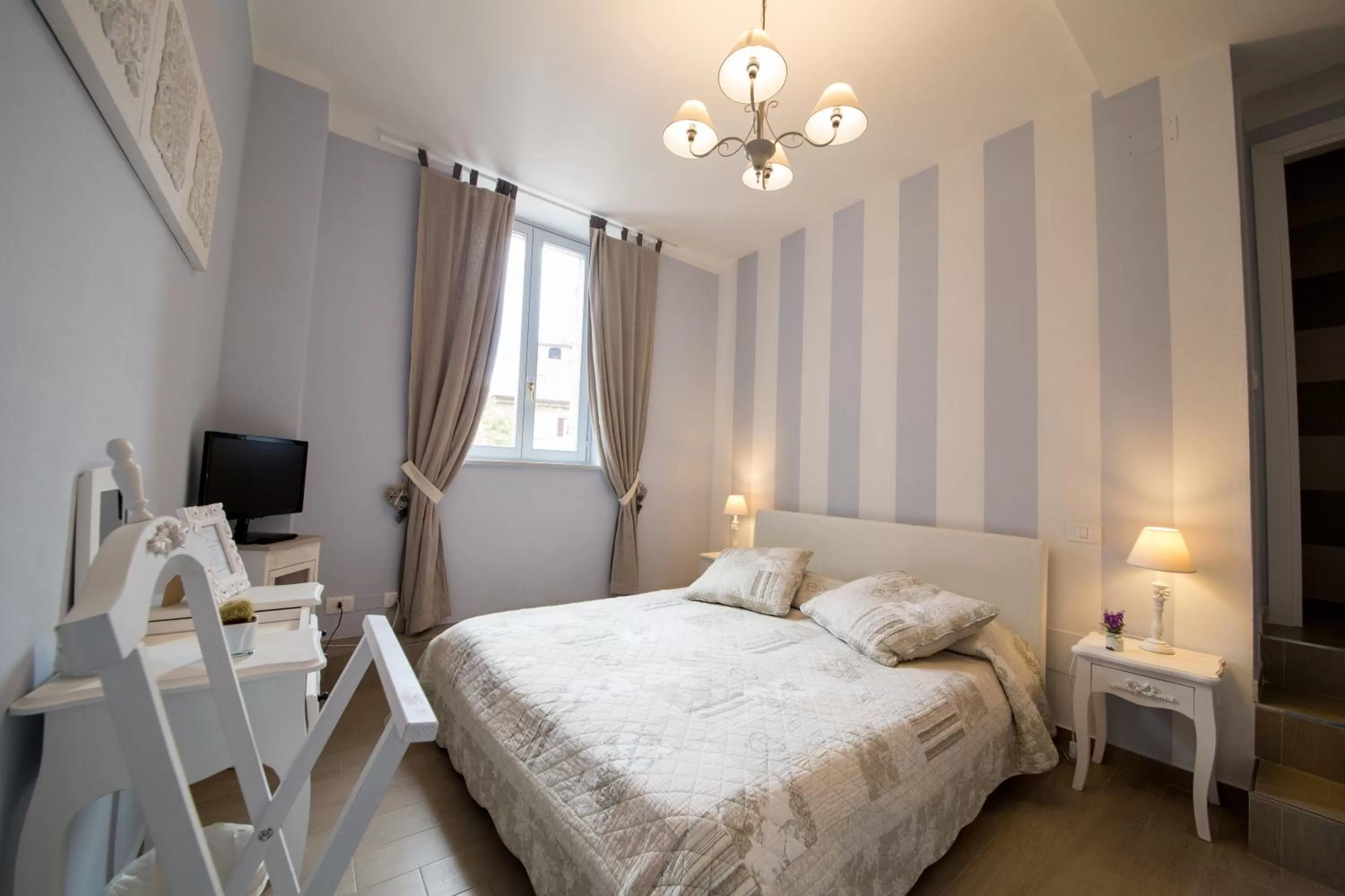 Double Room with Private Bathroom in La Vecchia Tenenza B&B