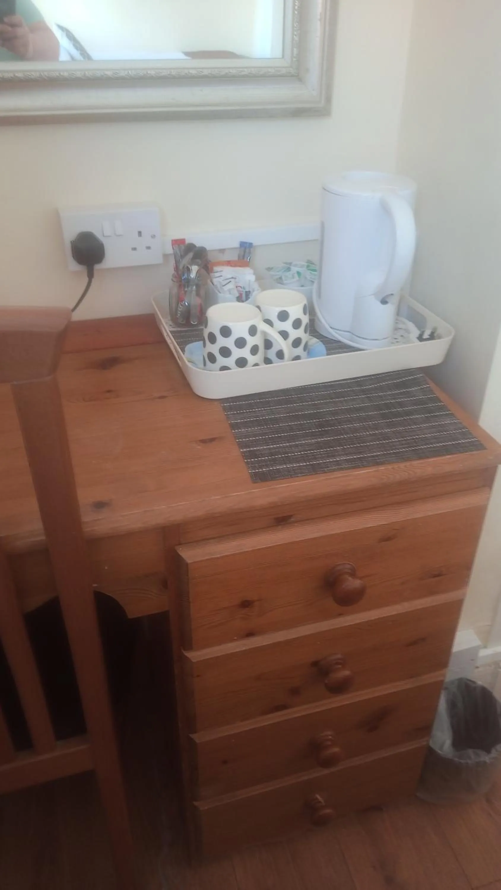 Coffee/tea facilities in The Wilton Weymouth