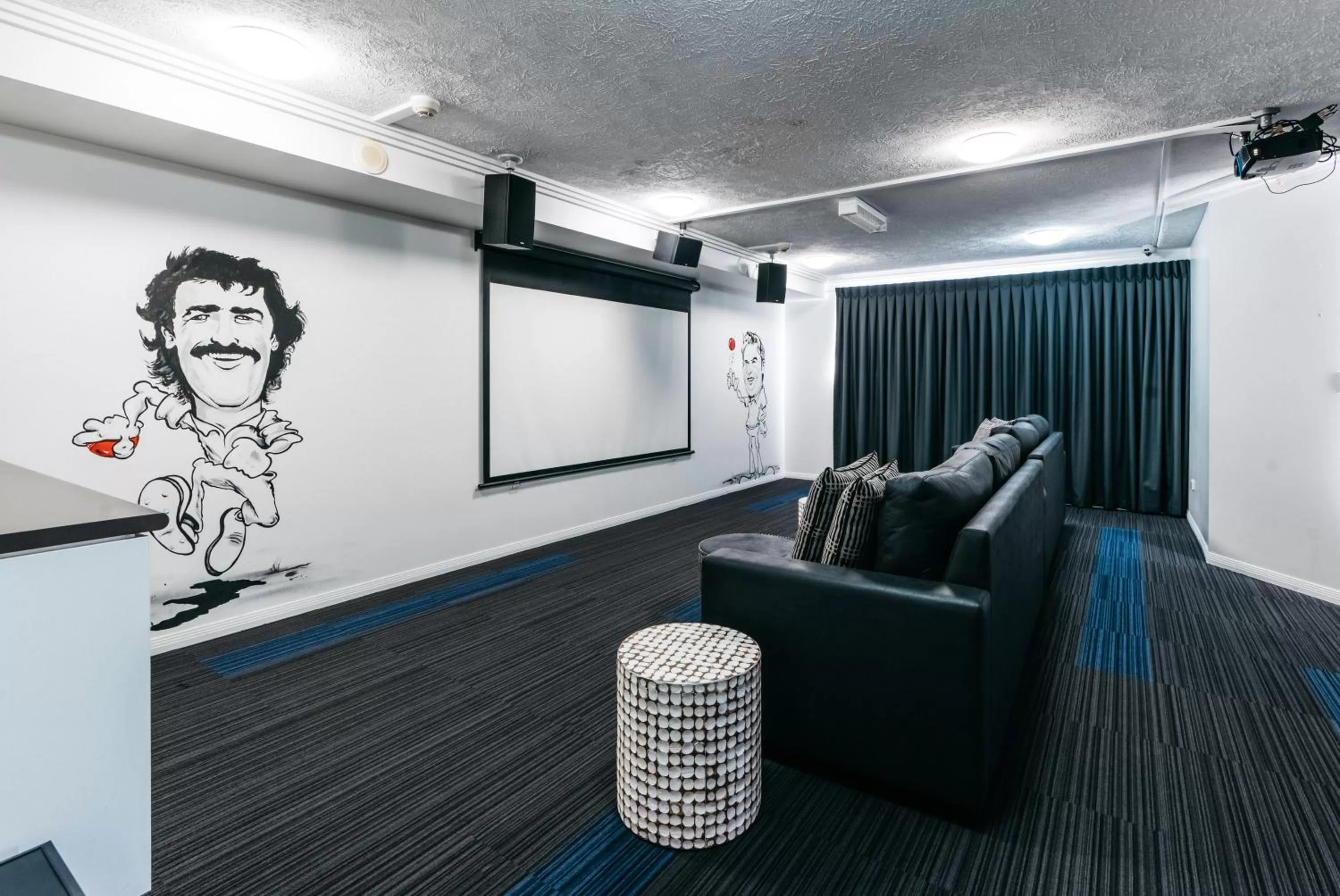 Communal lounge/ TV room in Gabba Central Apartments