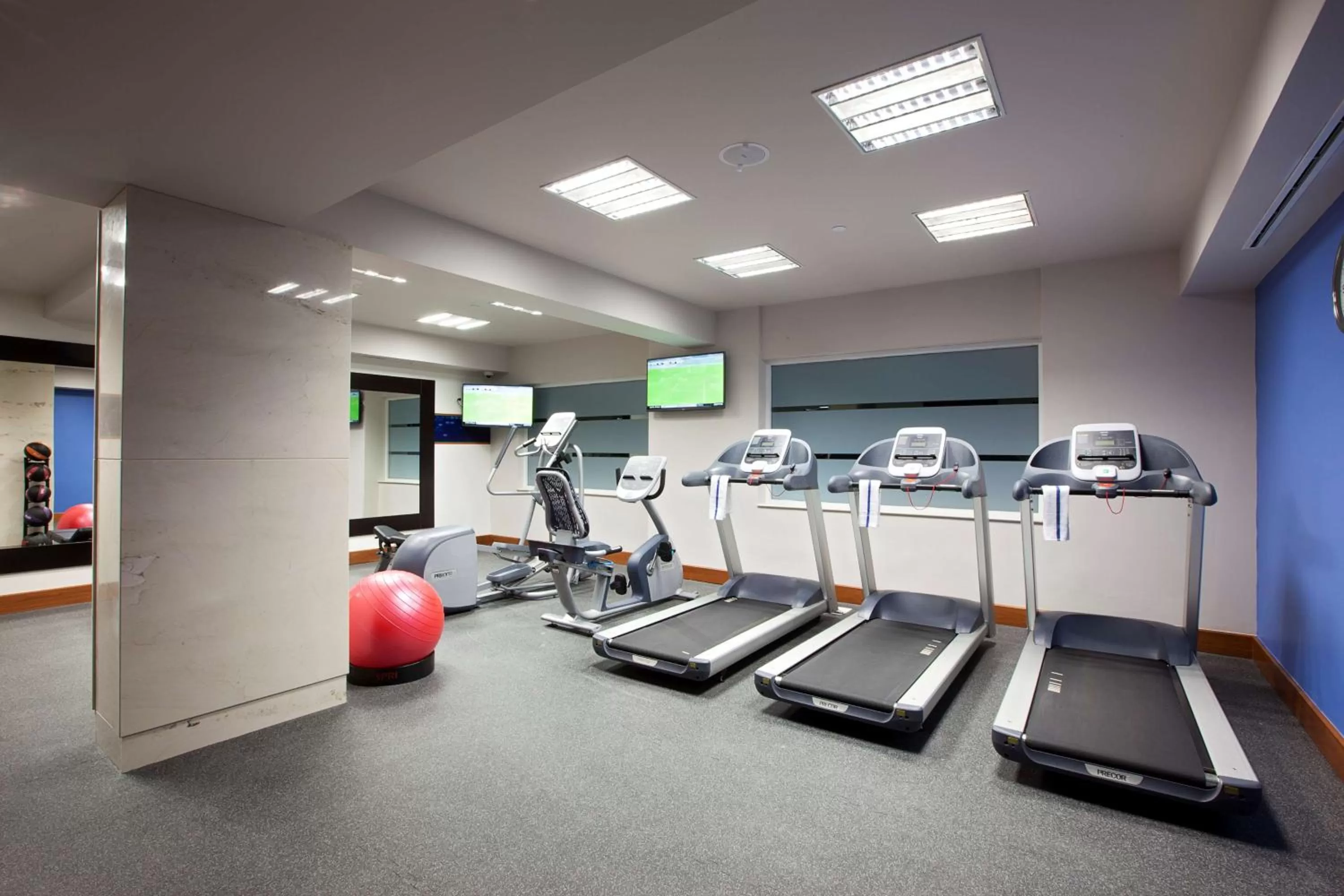 Fitness centre/facilities in Hampton Inn by Hilton Silao-Aeropuerto, Mexico