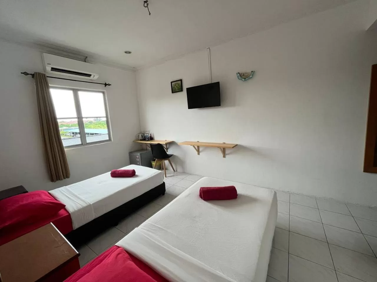 Bed in THE ZULEY HERITAGE HOTEL