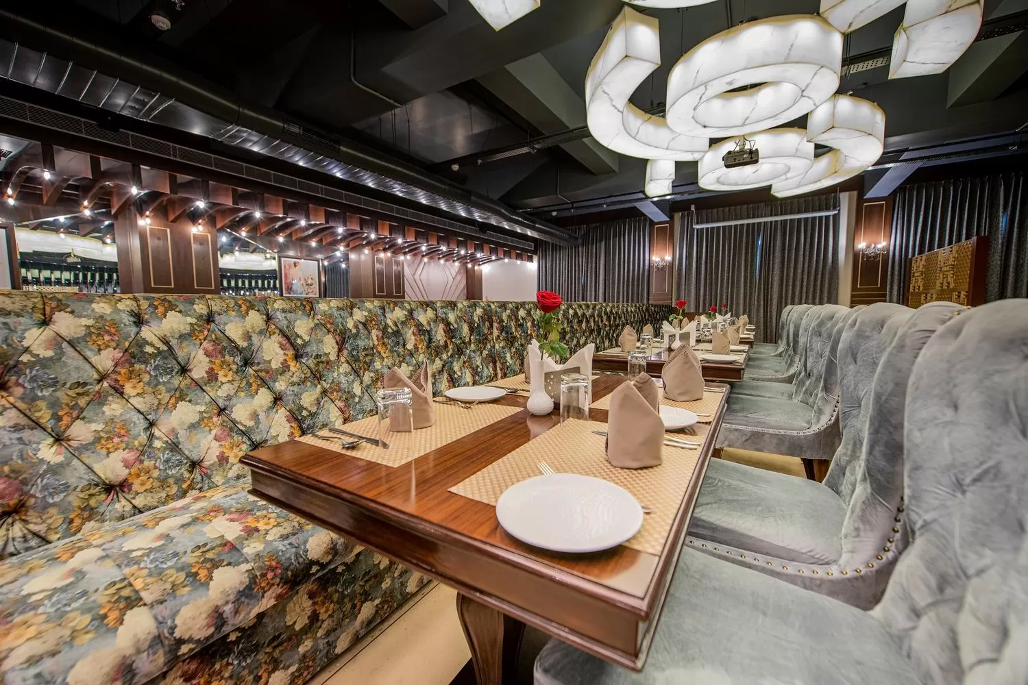 Restaurant/places to eat in Best Western Kapurthala