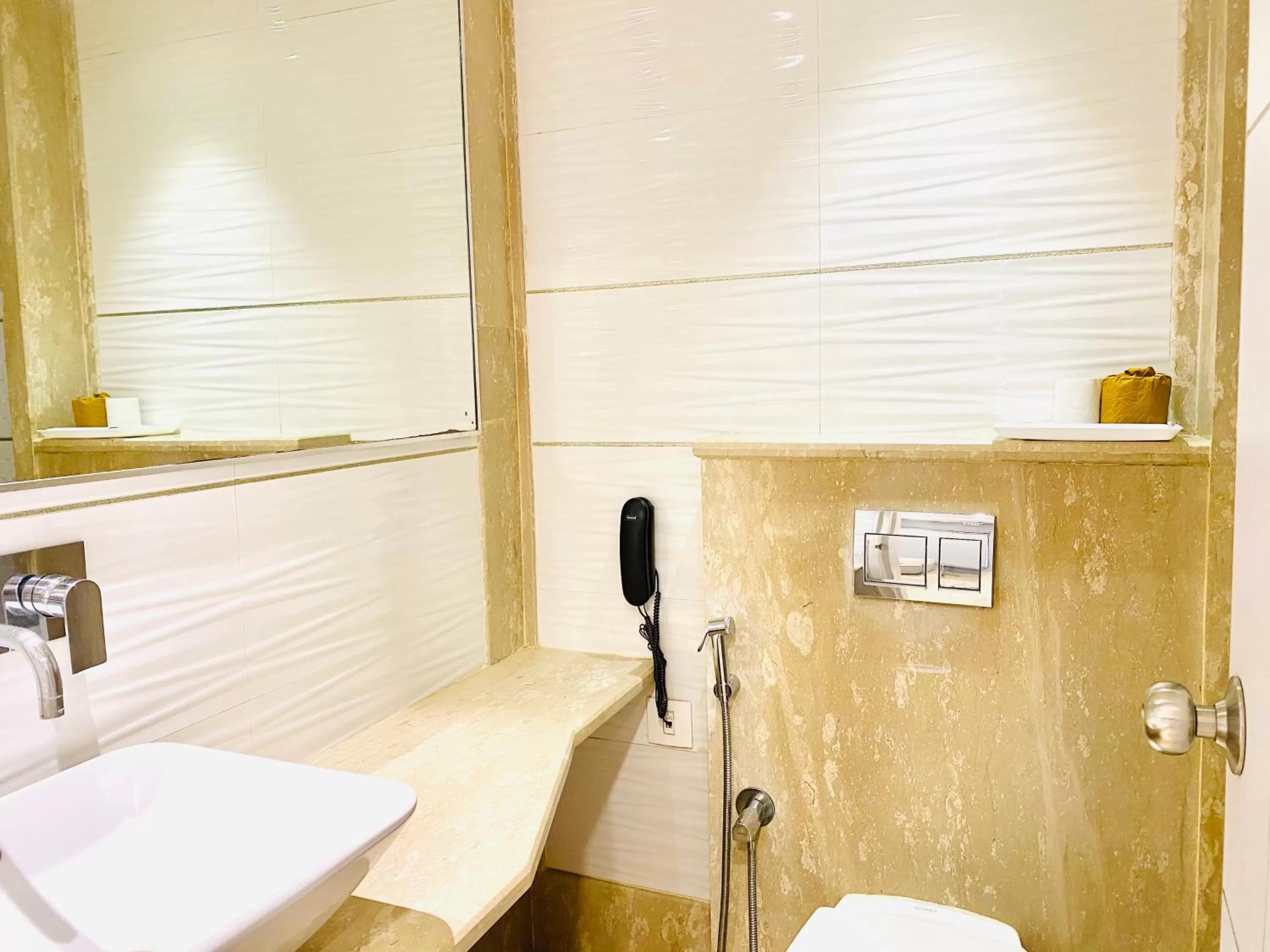 Bathroom in City Empire - New Delhi Railway Station, Near Connaught Place