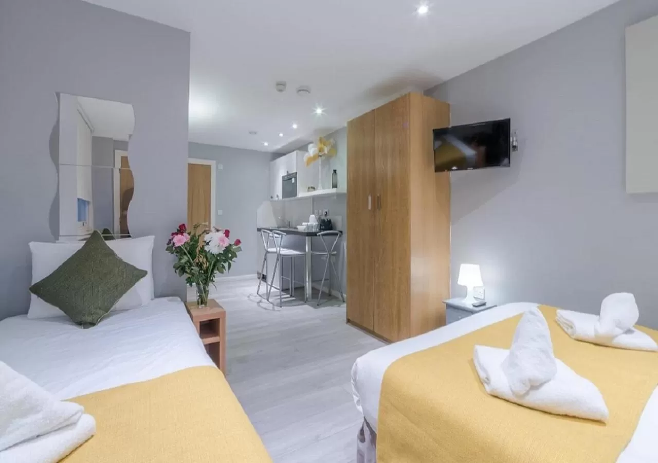 Bed in Hyde Park Executive Apartments