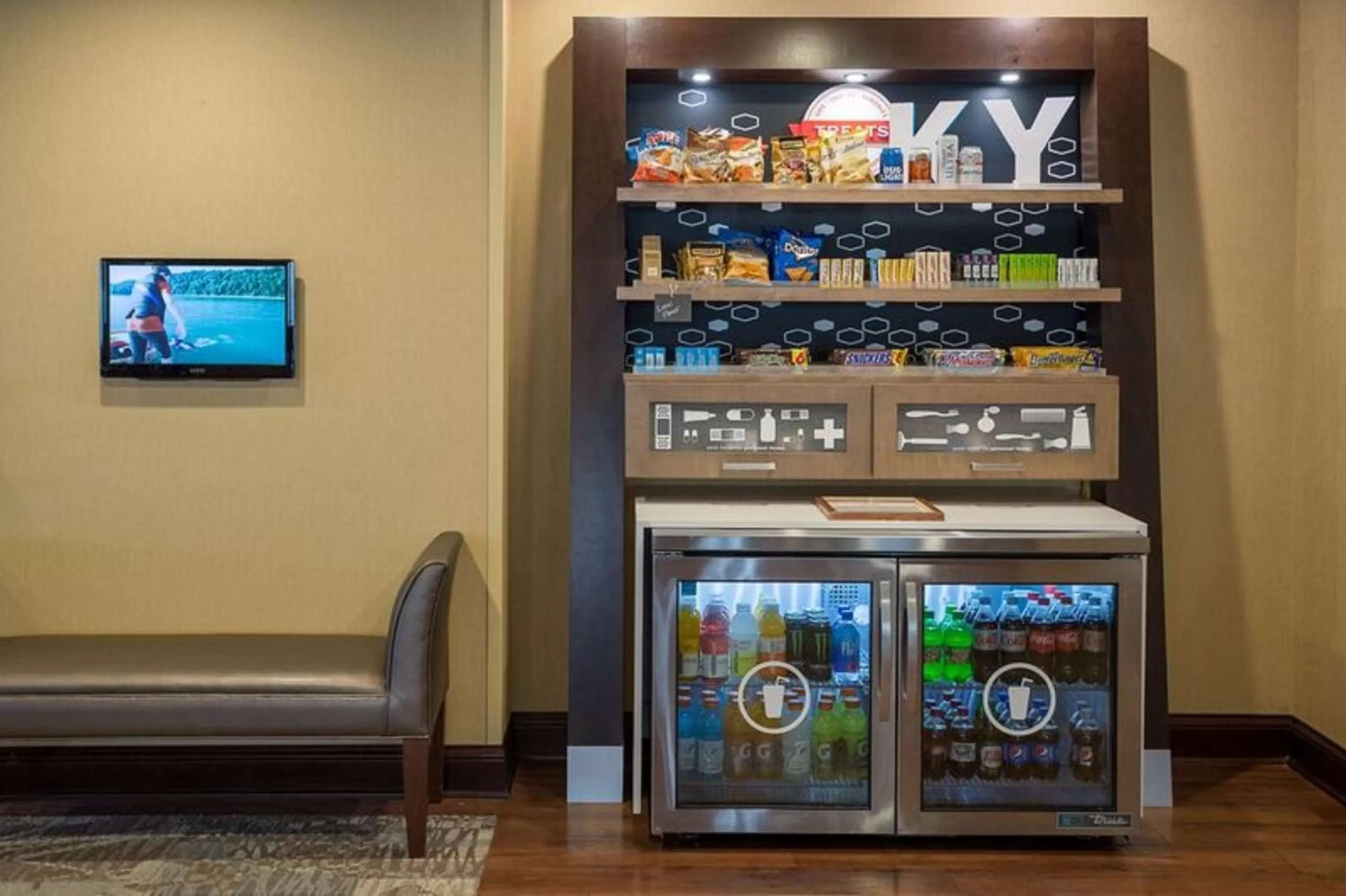 Restaurant/places to eat in Hampton Inn Somerset