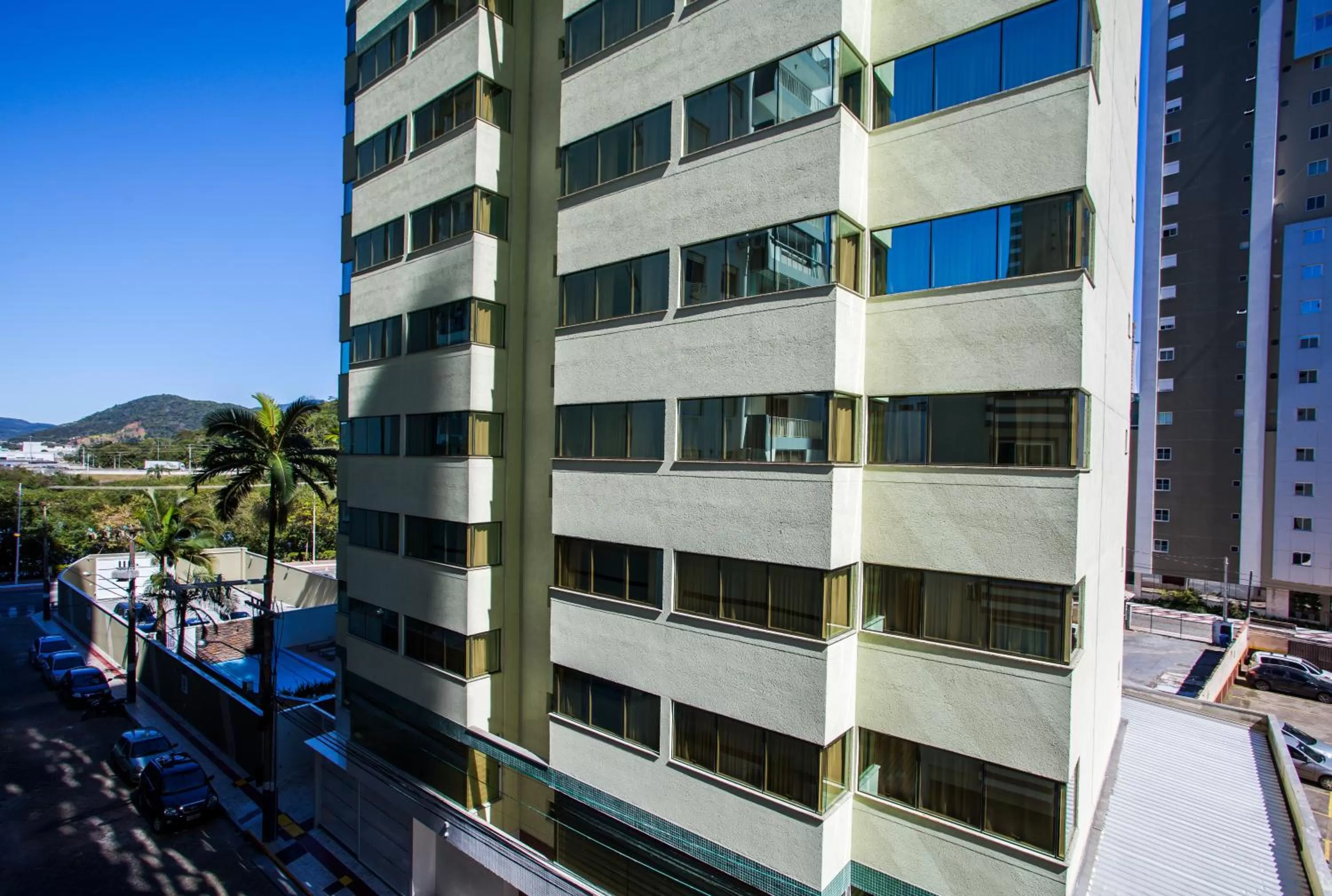 Facade/entrance in Santa Inn Hotel