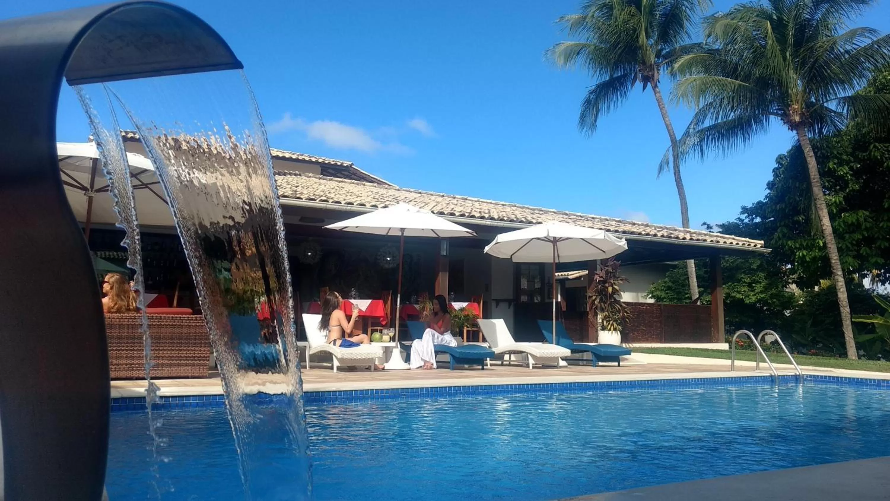 Swimming Pool in Hotel Pousada Salvador Paradise