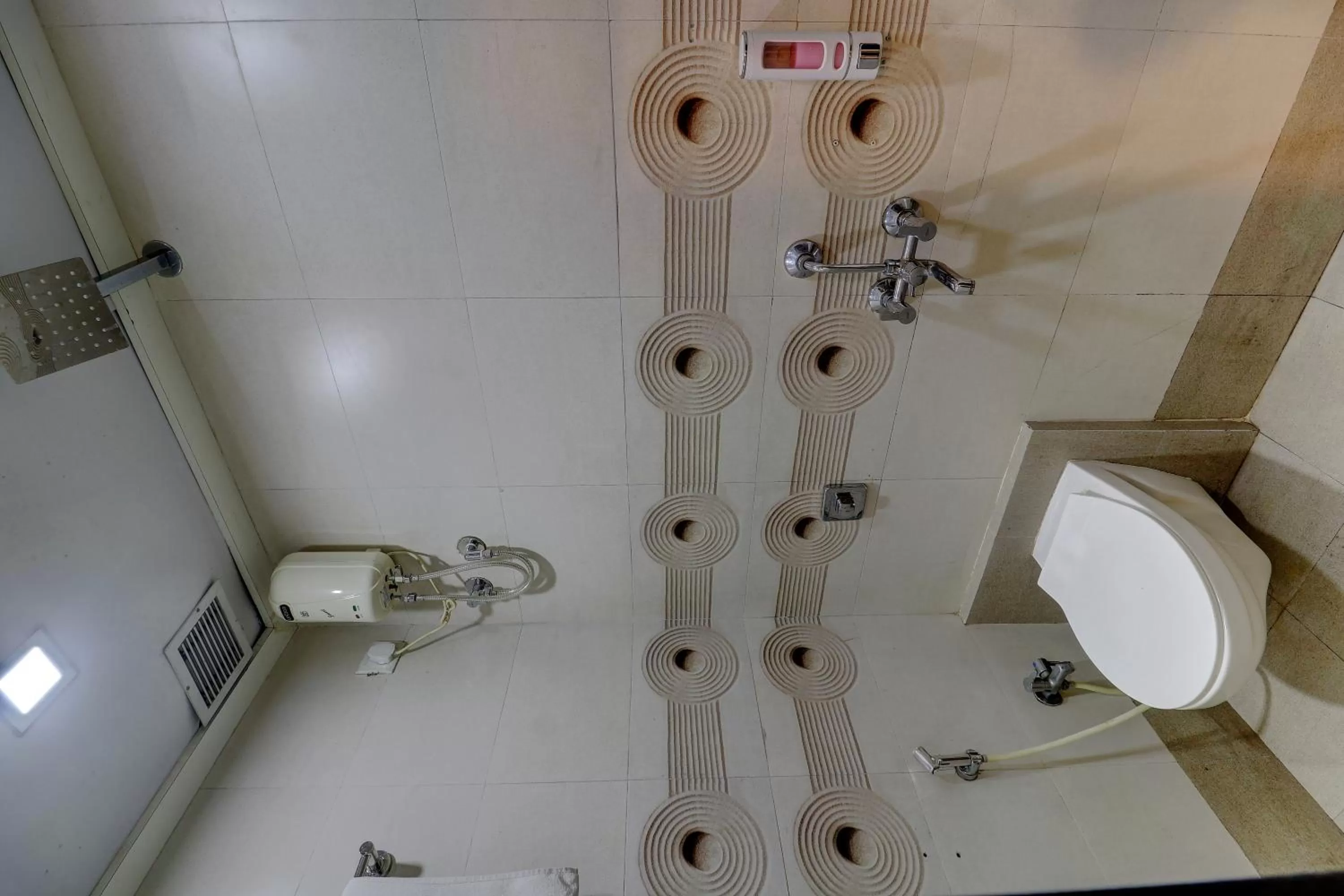 Bathroom in Hotel Magnet