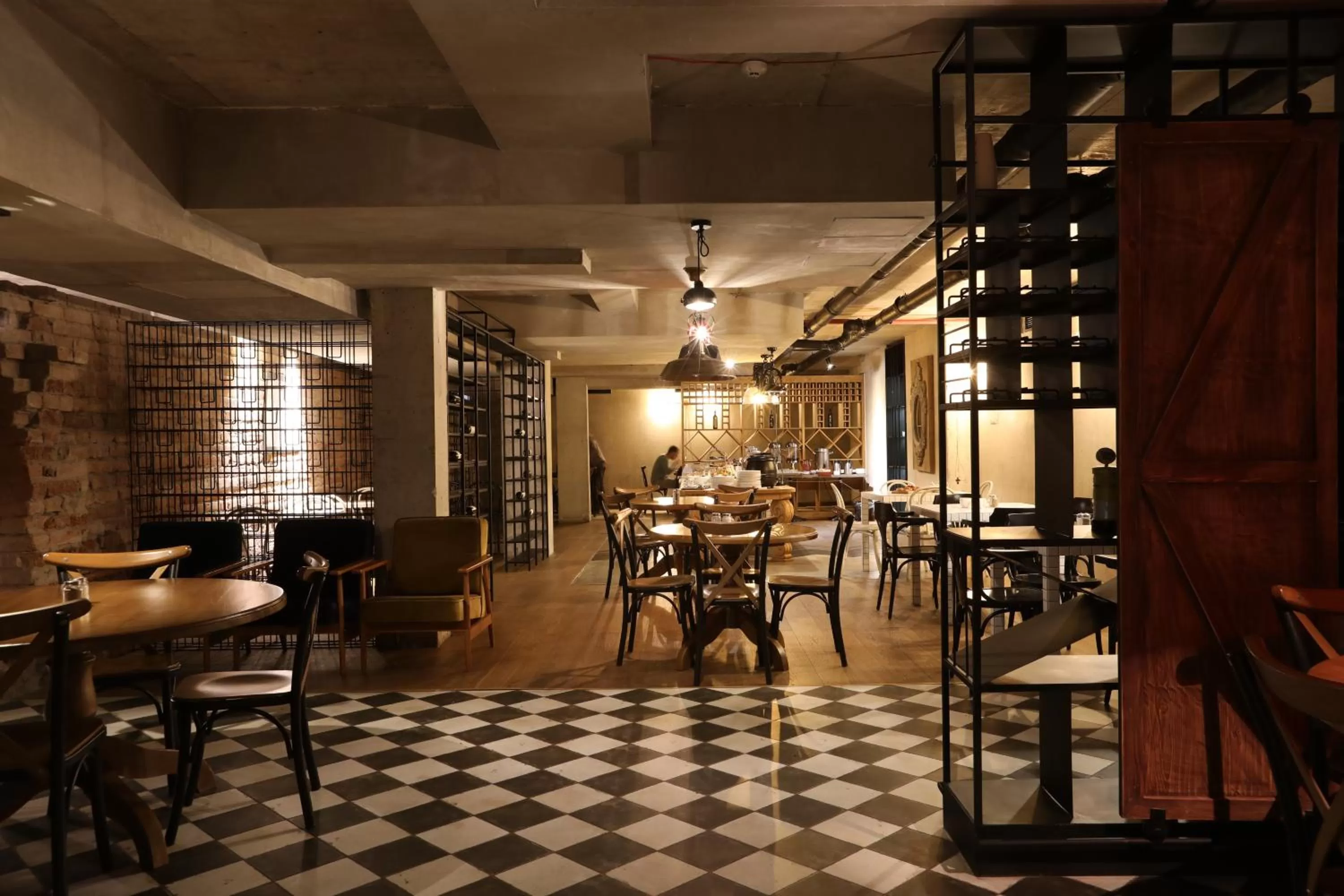 Restaurant/places to eat in Urban Park Hotels