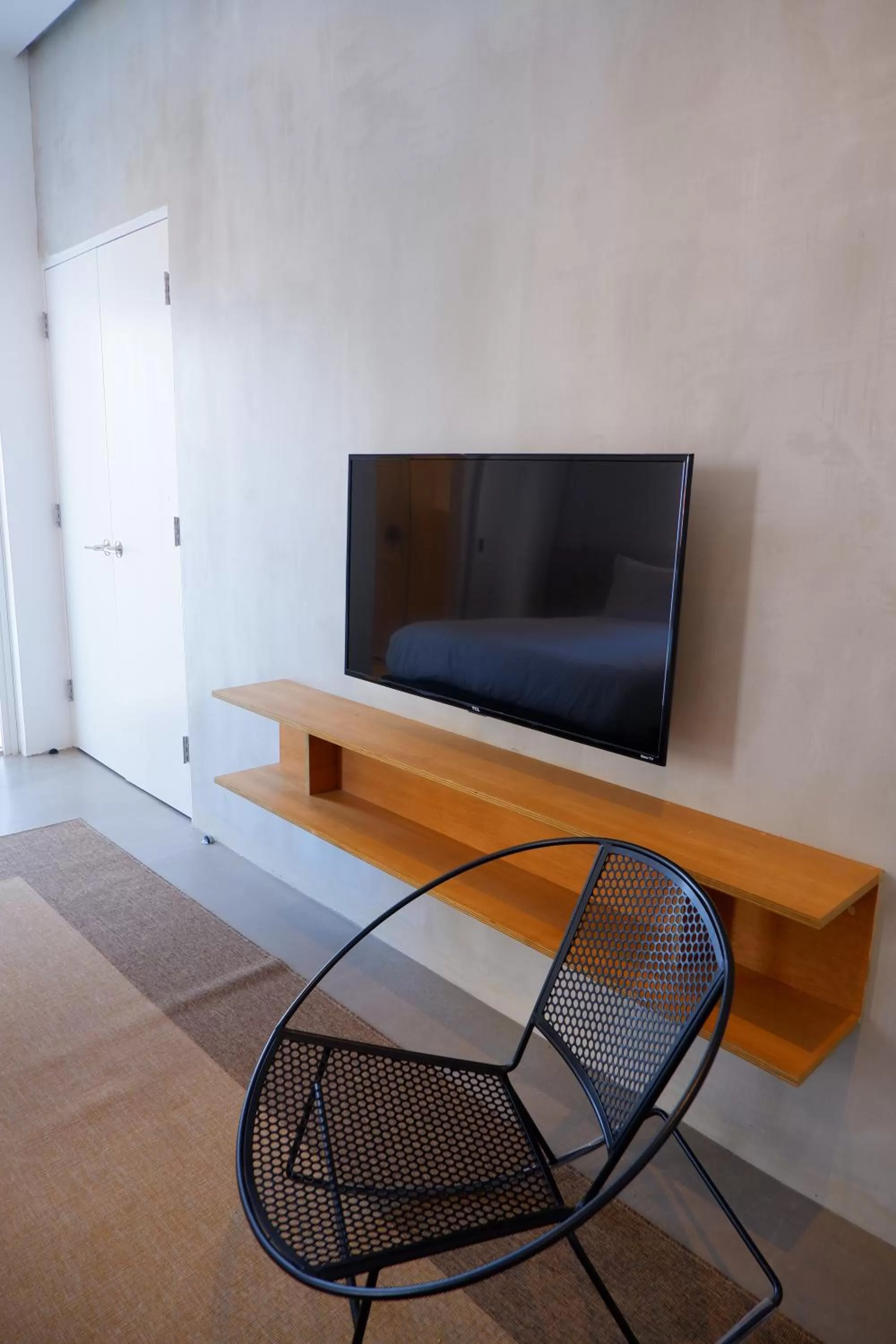 TV and multimedia, TV/Entertainment Center in Stay at Mare