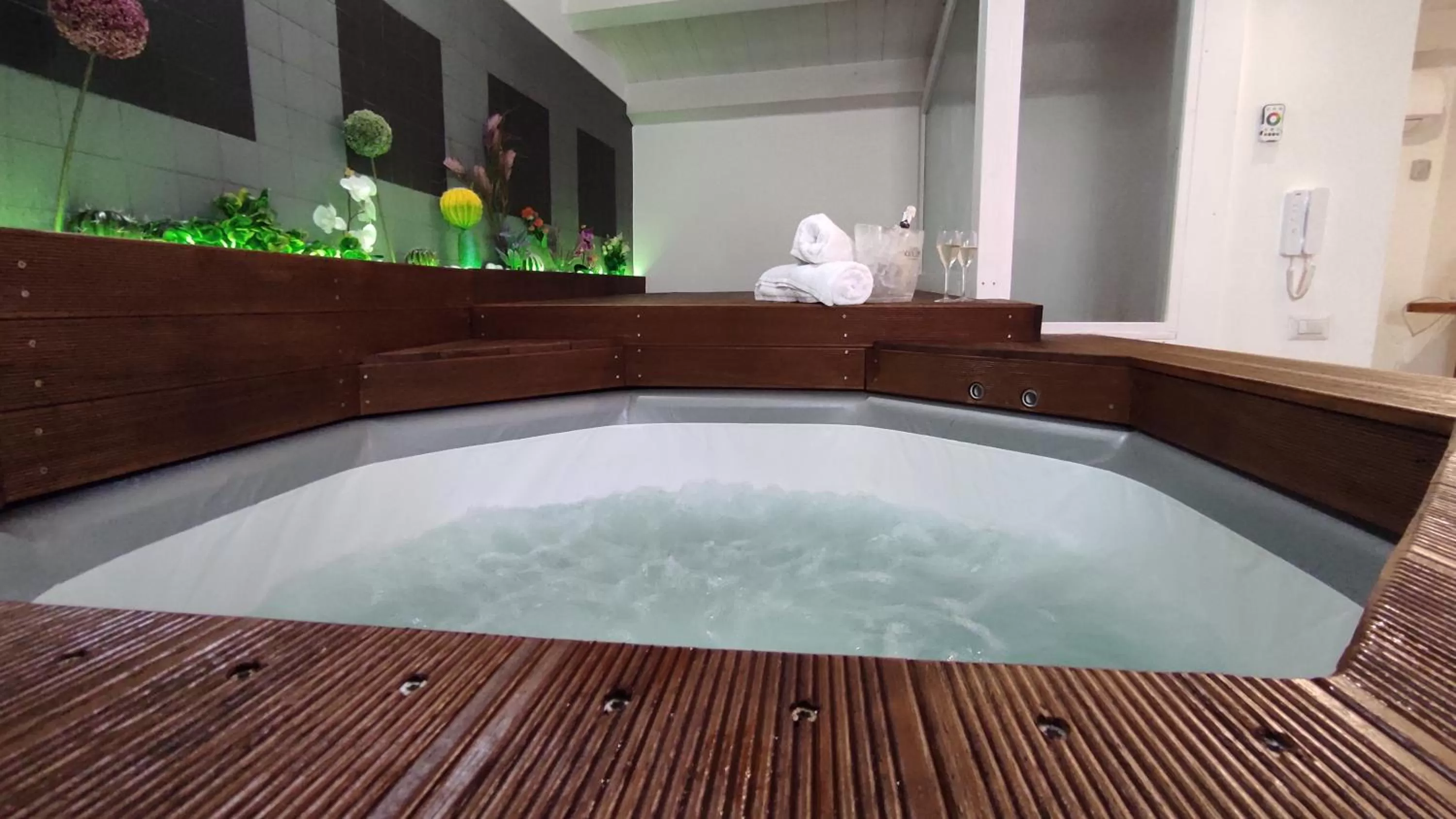 Hot Tub in ''B&B Santa Rita Corato fitta camere''