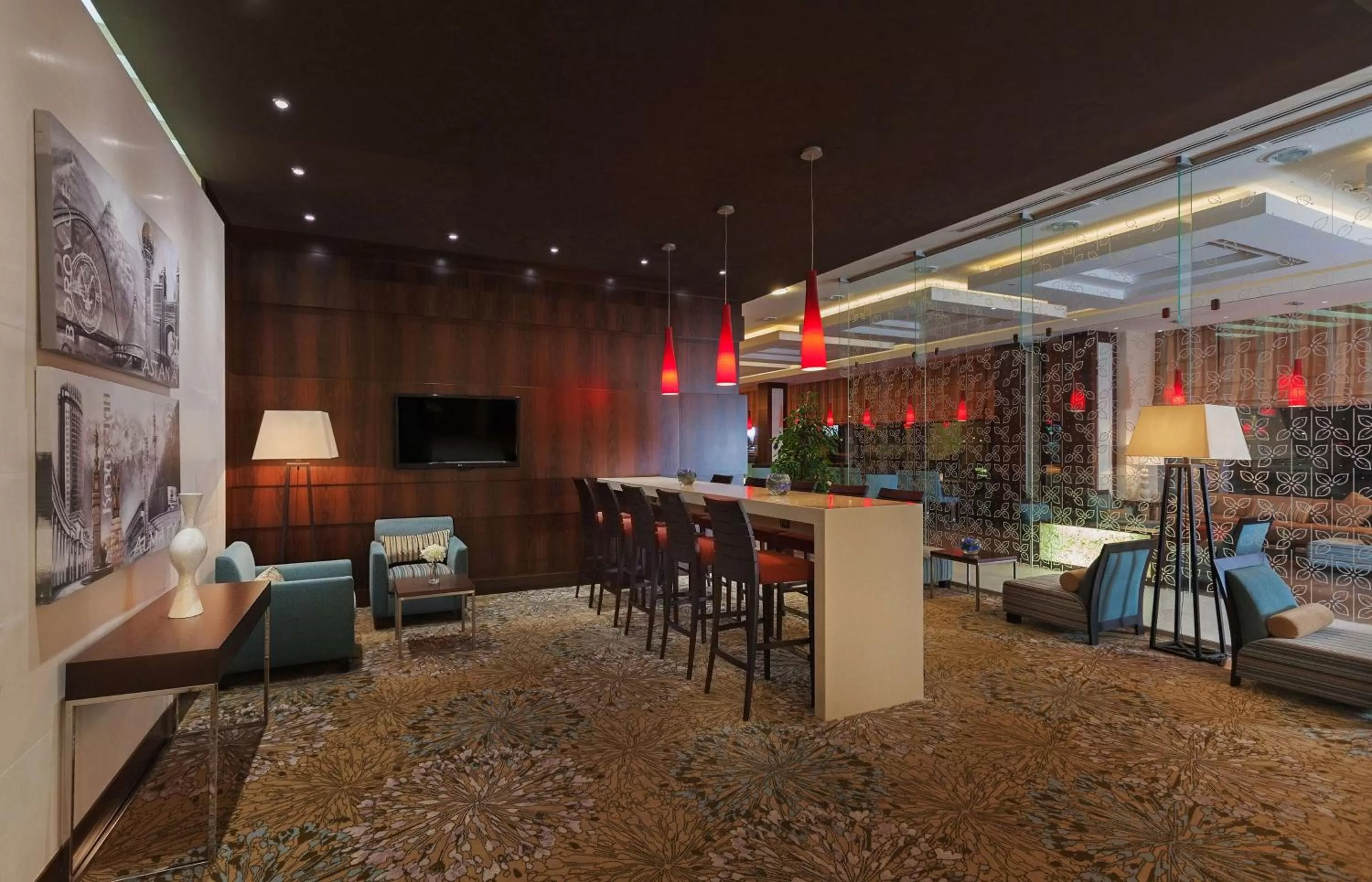Lounge or bar in Hilton Garden Inn Astana