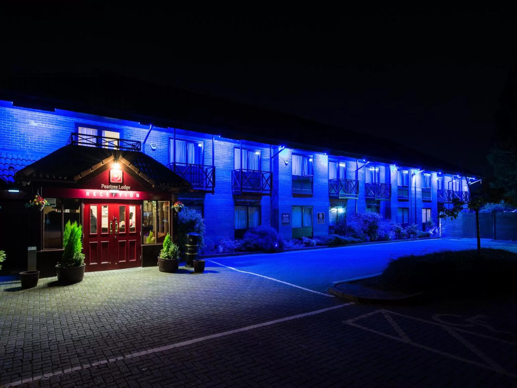 Property building in Peartree Lodge Waterside