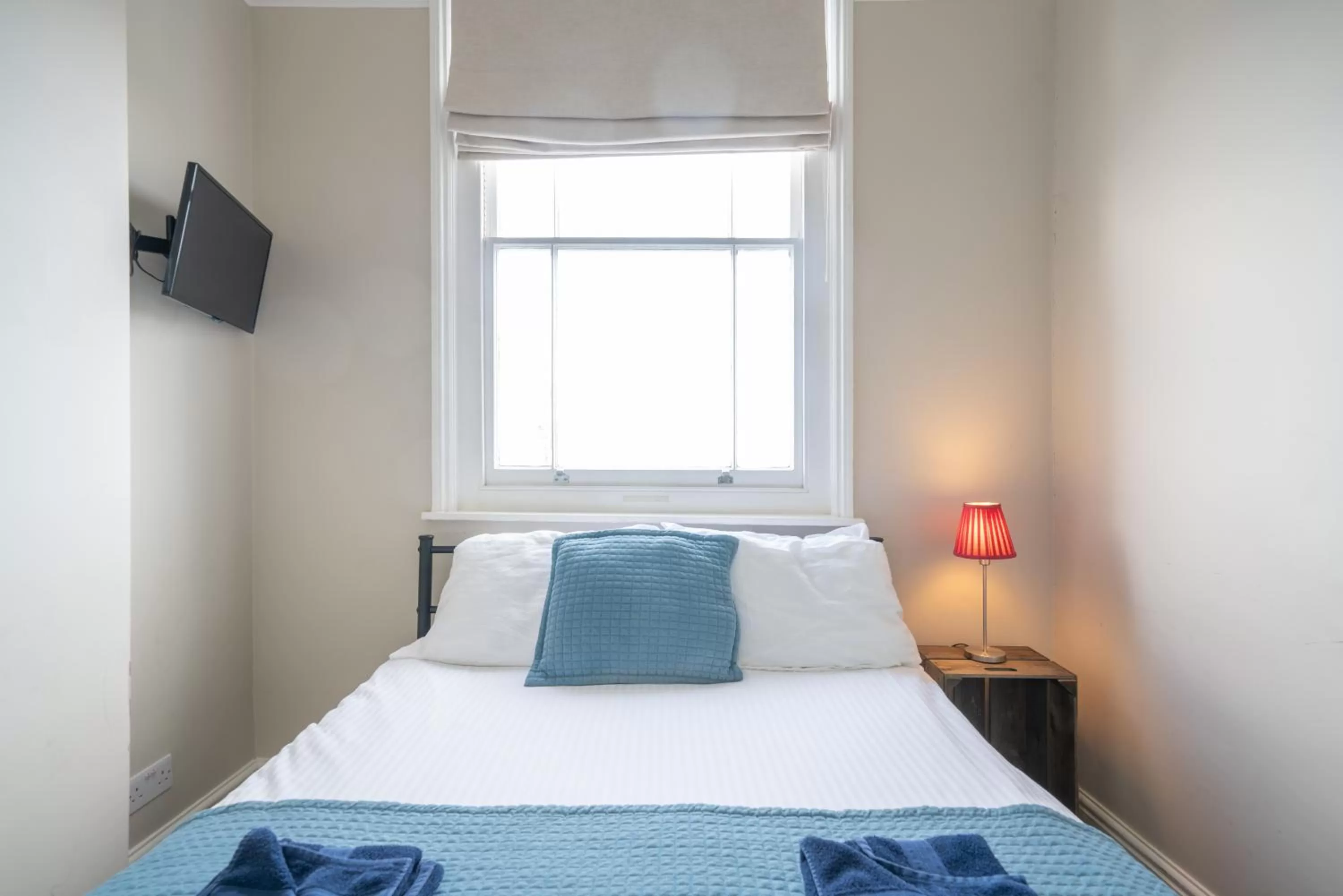 Bed in The Veteran Hotel & Bar