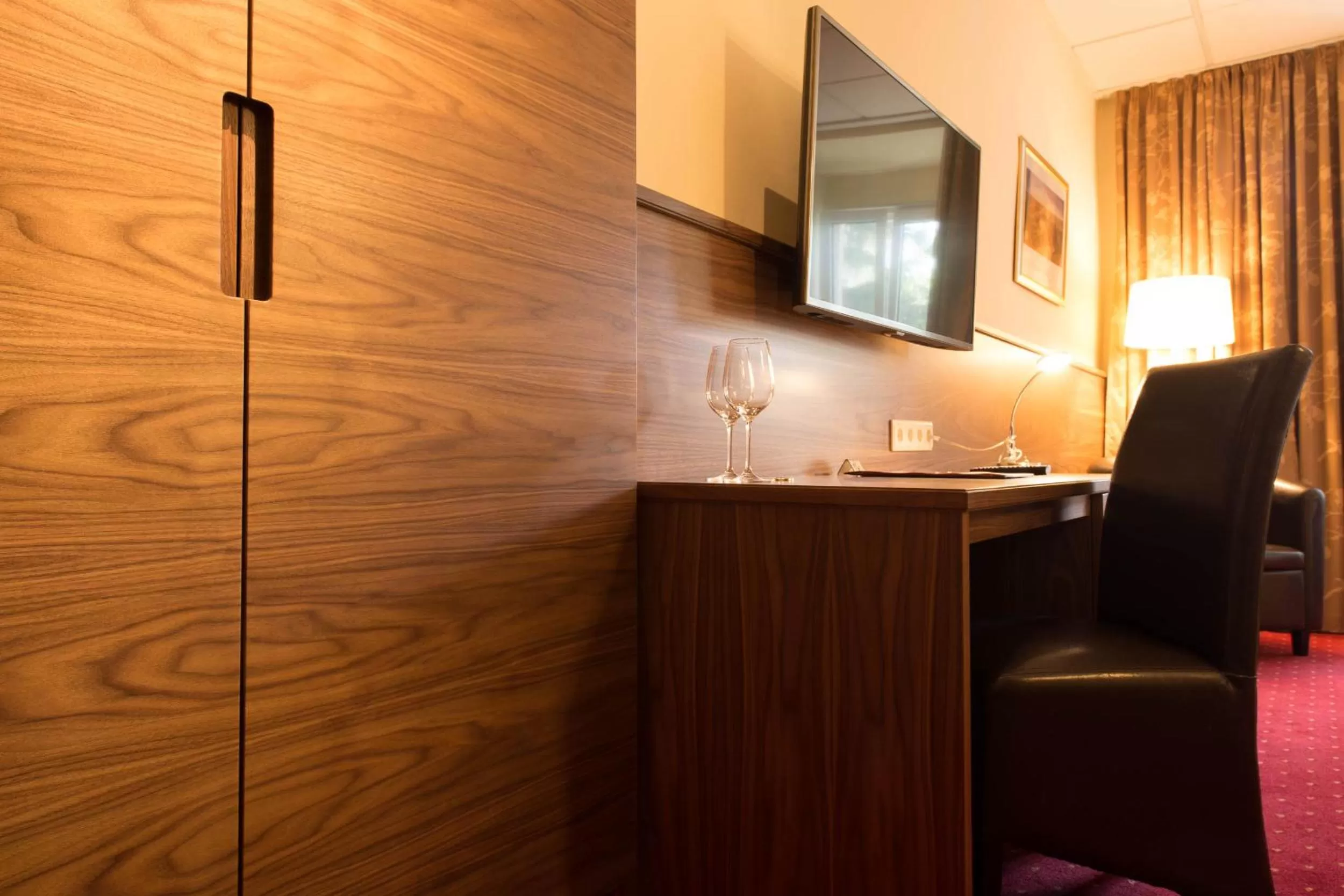 TV and multimedia in Hotel Beethoven