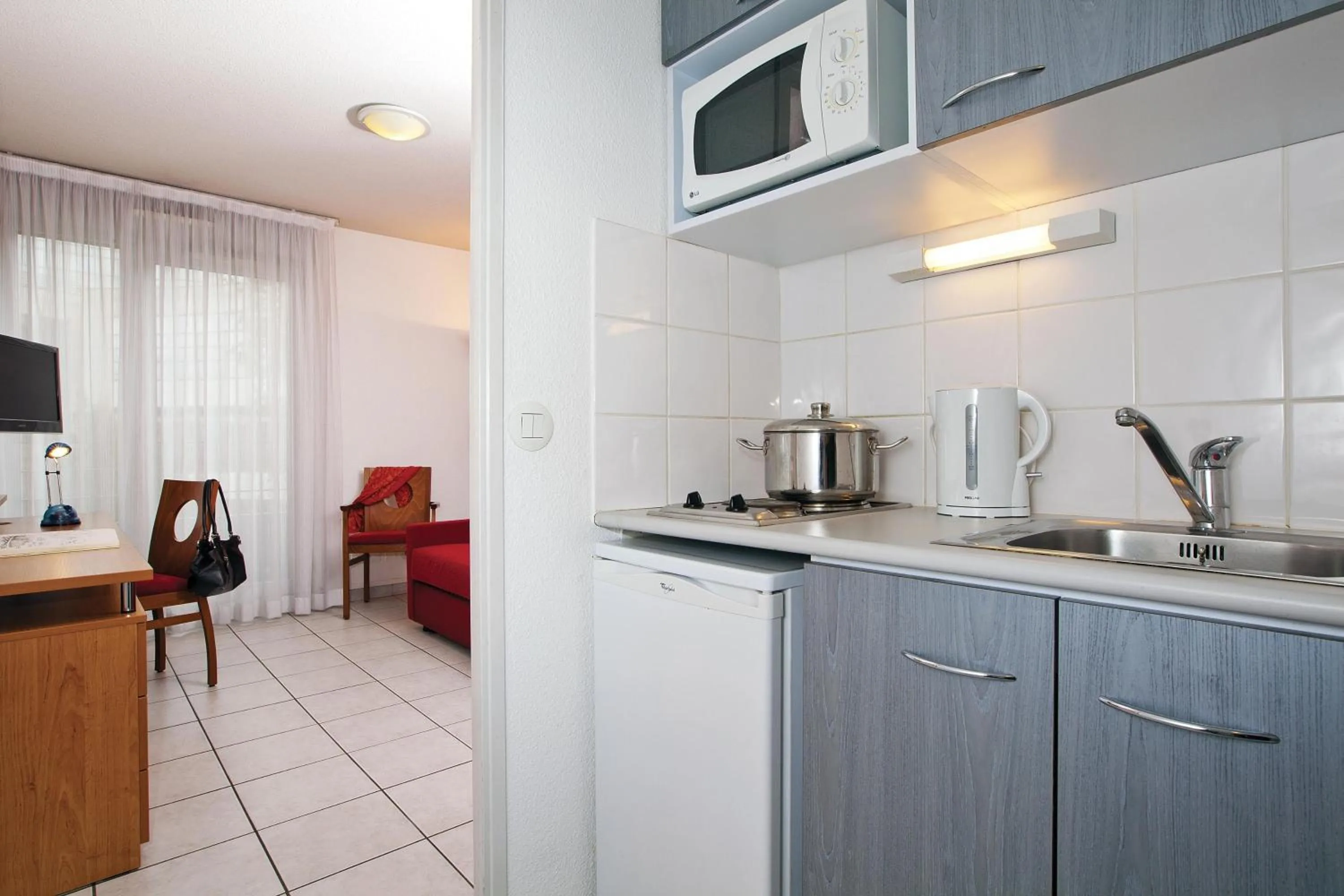 Bathroom in Séjours & Affaires Lyon Park Lane