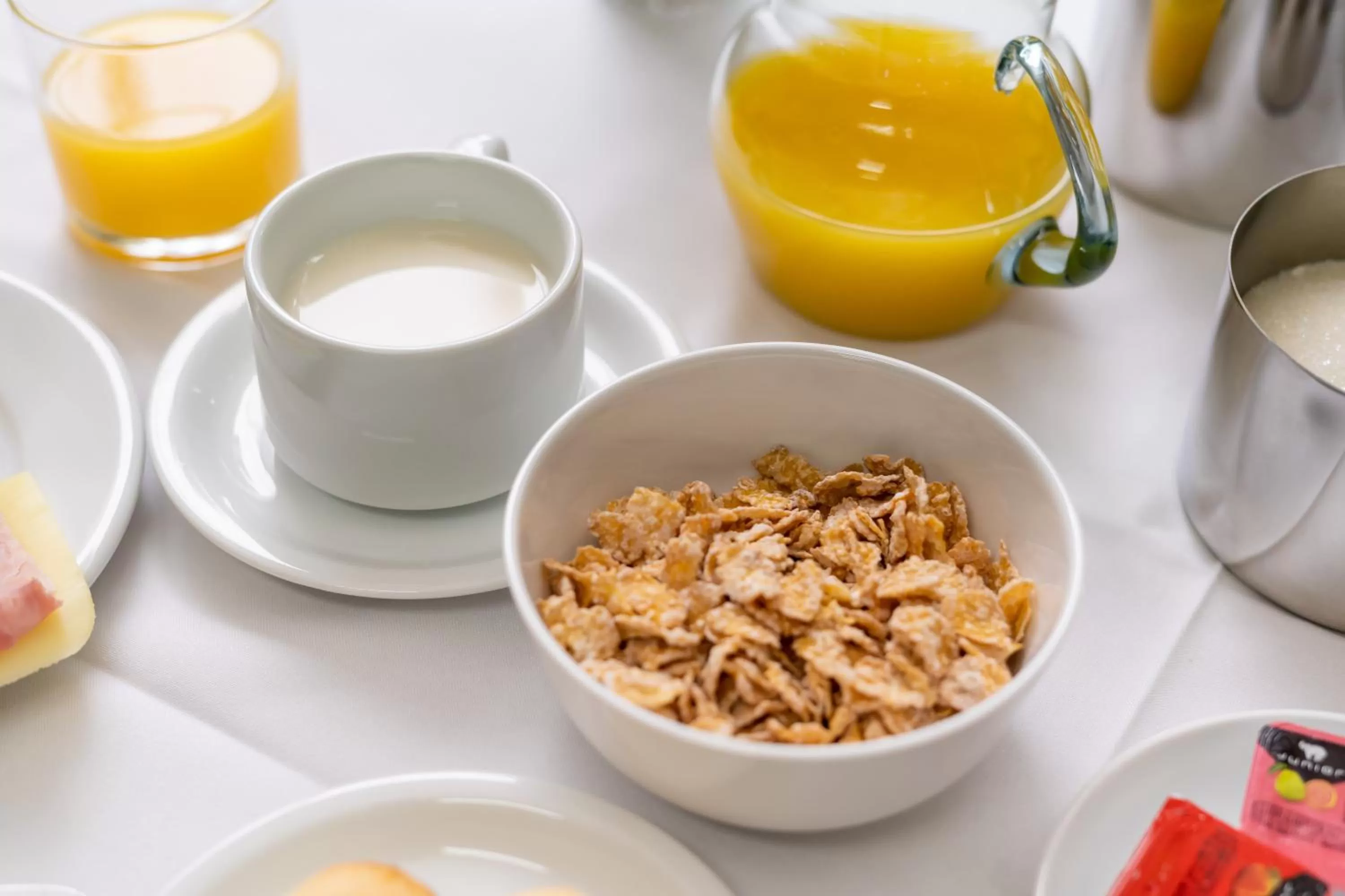 Food and drinks in Bandeirantes Hotel