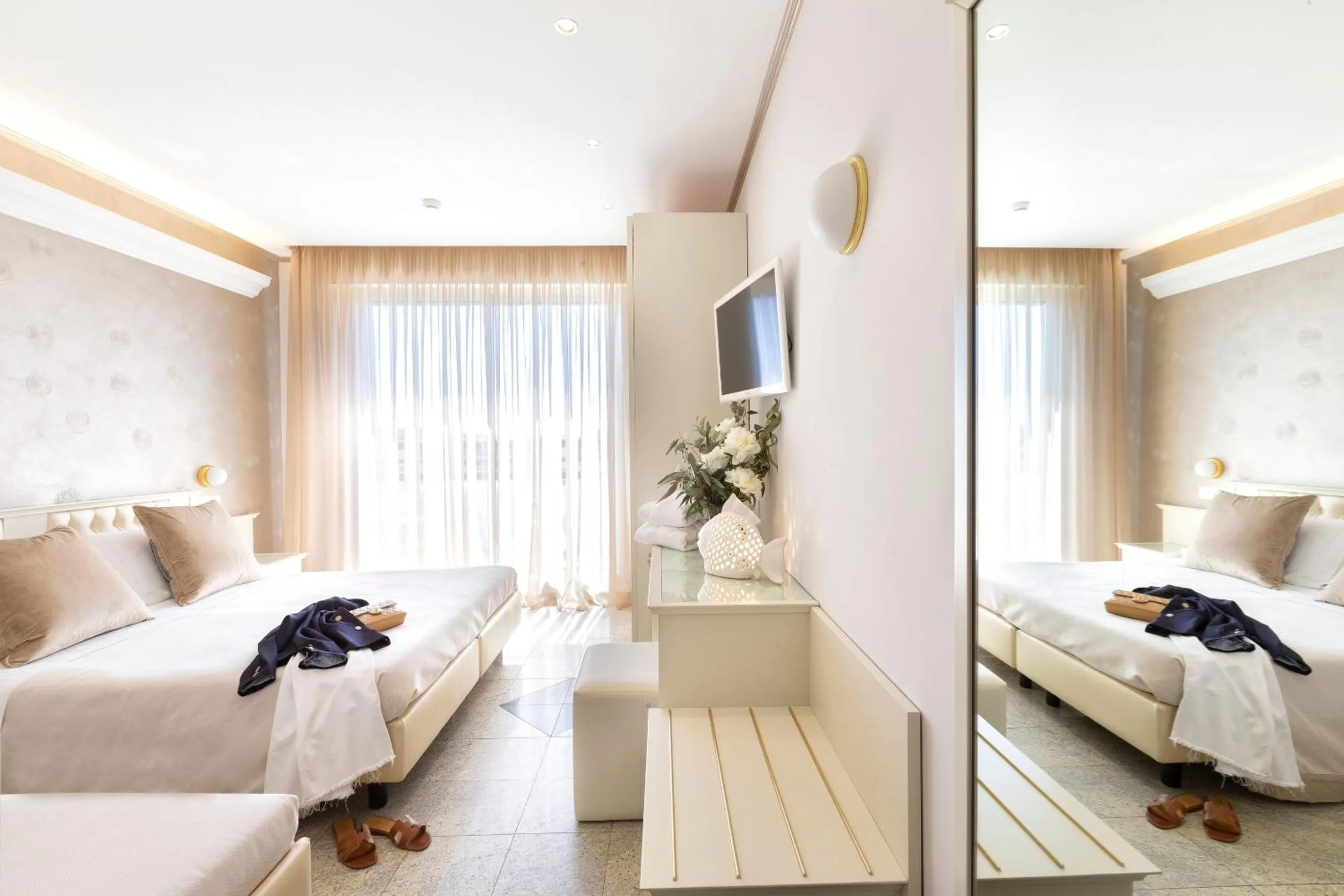 Photo of the whole room, Bed in Hotel Feldberg